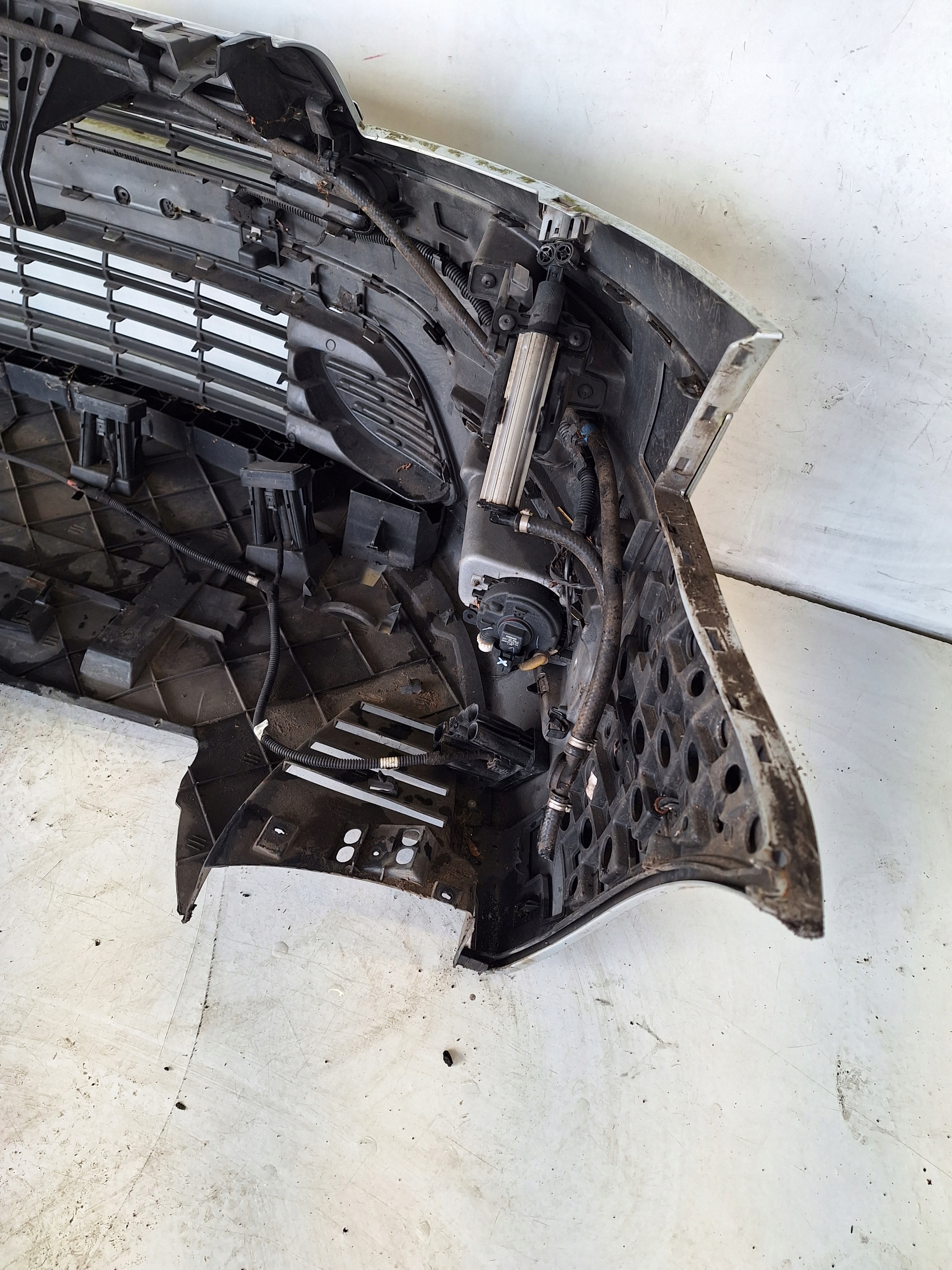 CITROEN C4 GRAND PICASSO 06-09 bumper XENON + PDC