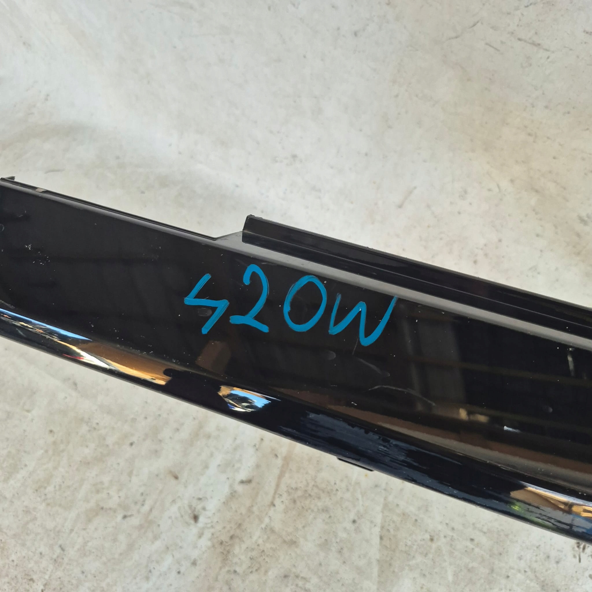 VW ID.7 14A 23- moulding threshold left 14A853855A