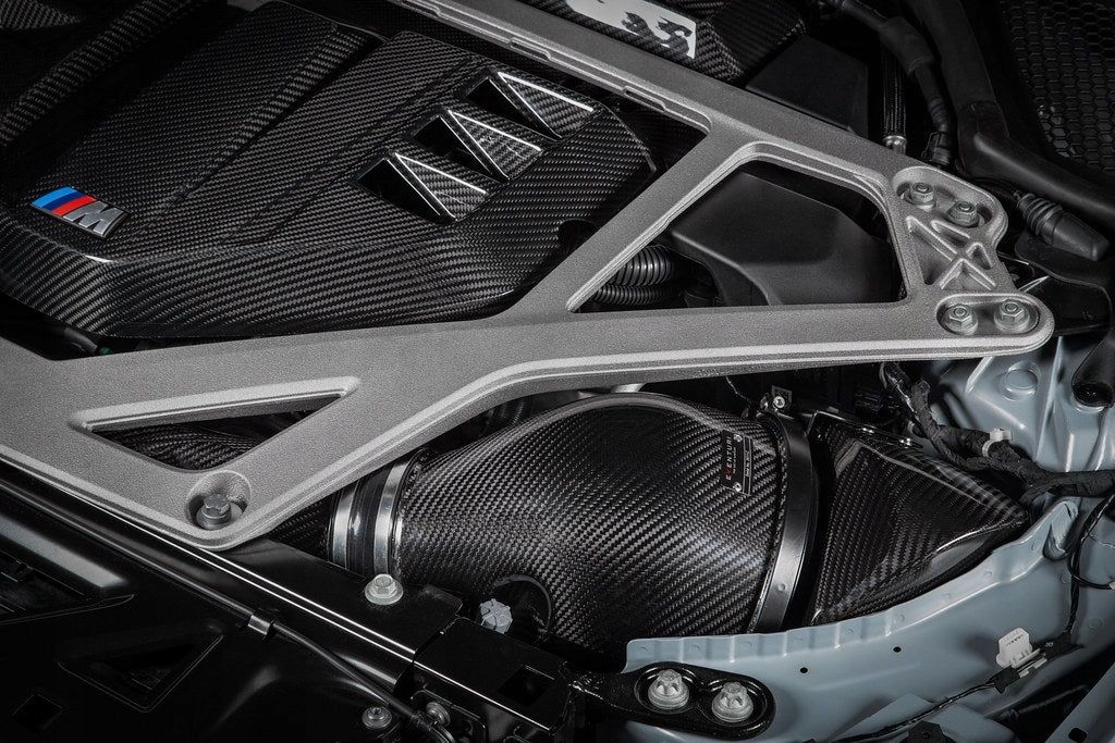 Conversion kit for BMW G8X M3/M4 CSL Strut Brace Matte EVENTURI Numer katalogowy części EVE-G8XCSL-CF-KIT