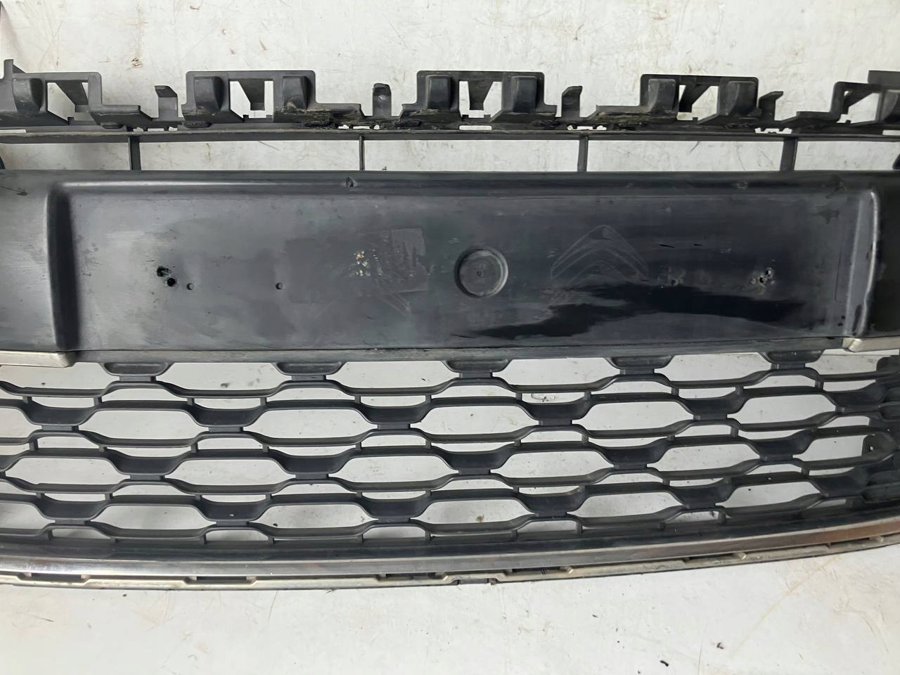 grid central lower of a bumper CHROM C4 PICASSO II AA36216279 #28 BDB