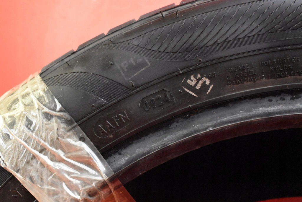 tyre tyres 2 SZT CEAT LATO 205/55/16 24R