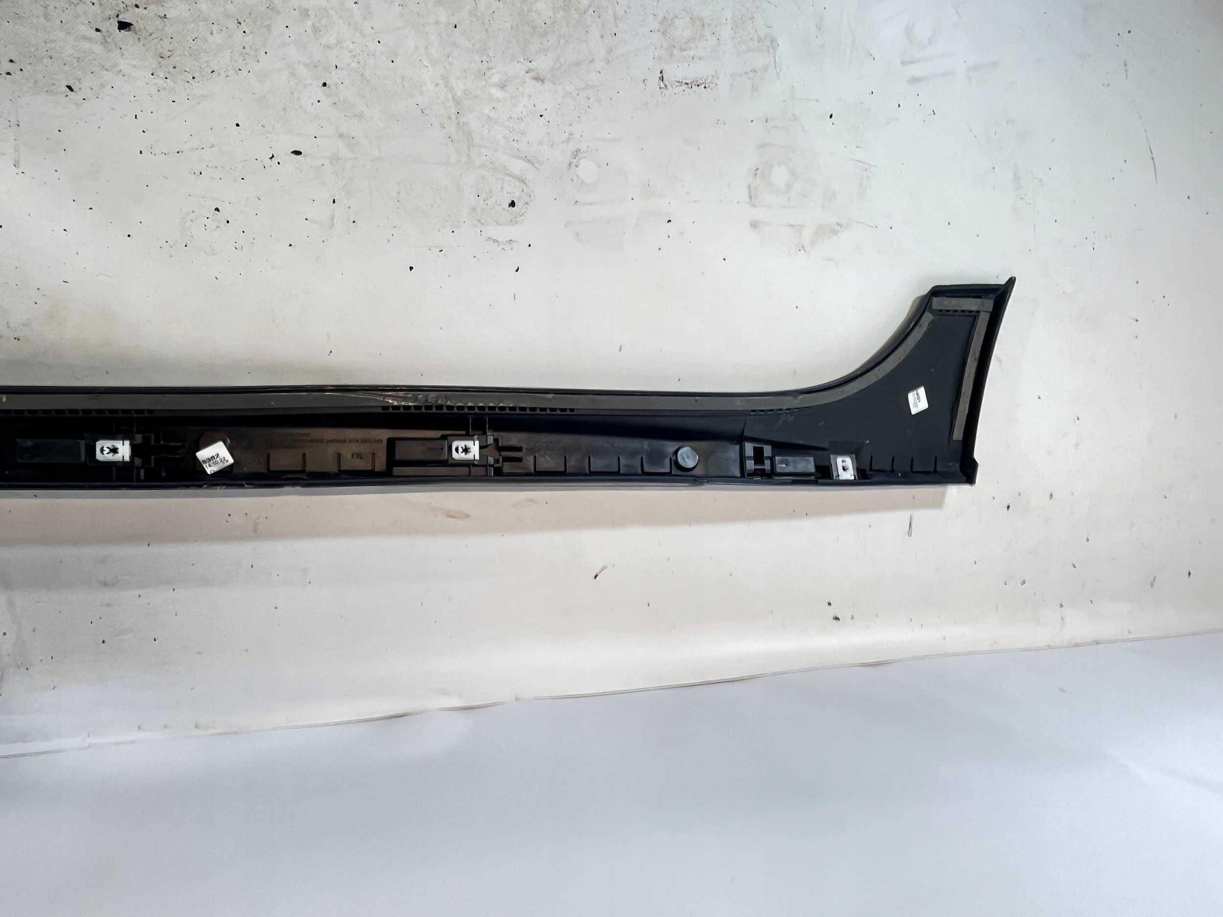 moulding threshold Audi A3 S3 8V 8Y4853855