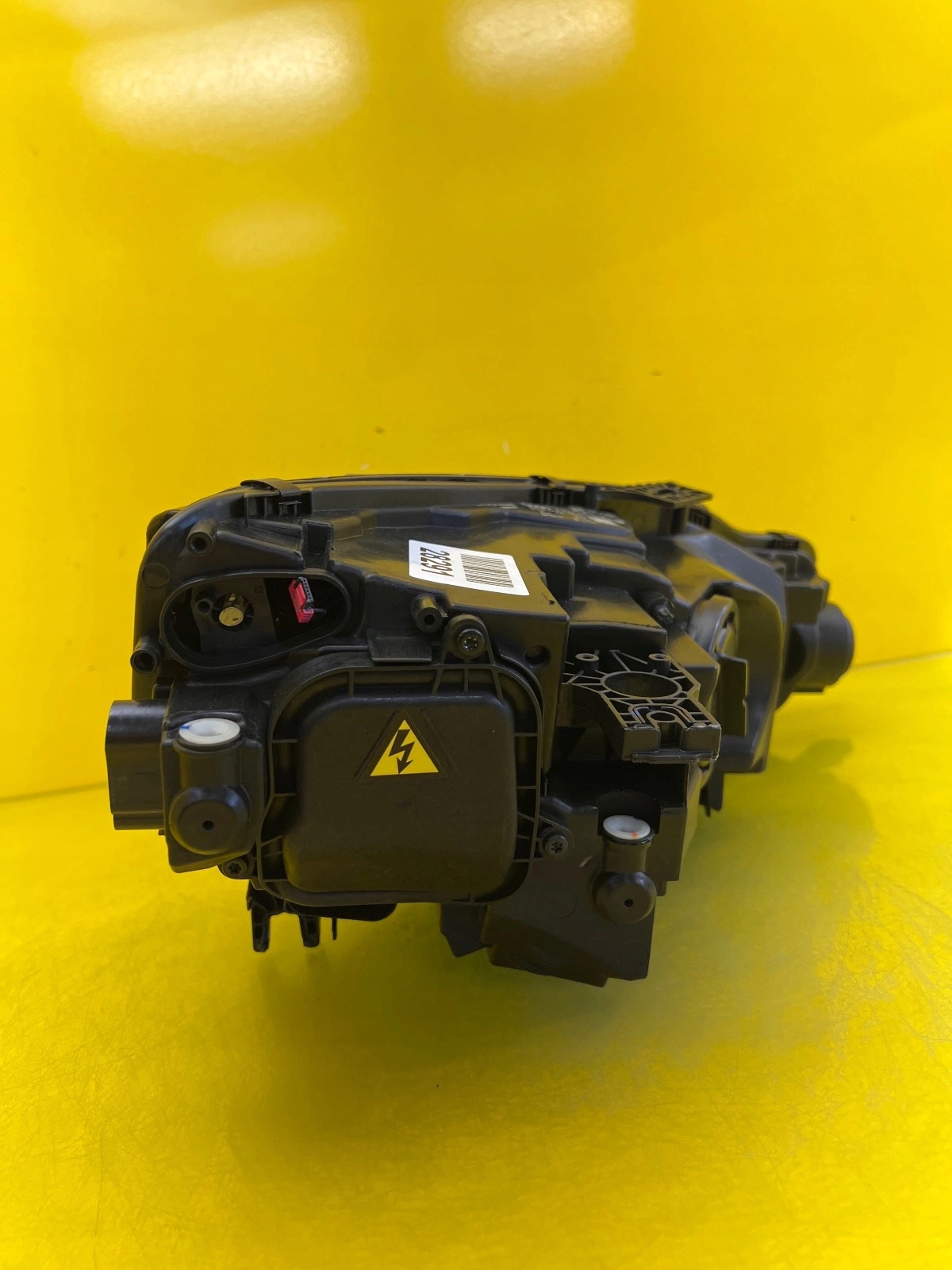 light left Audi A5 8W6 Bi-Xenon 16-20 8W6941005C
