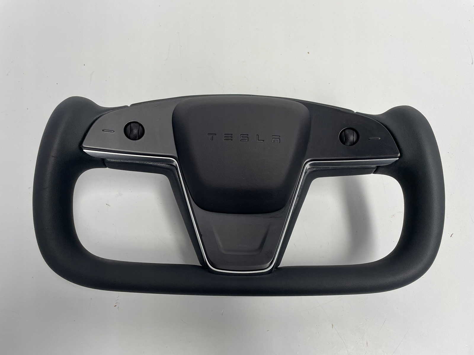 Руль в сборе Tesla S Плед