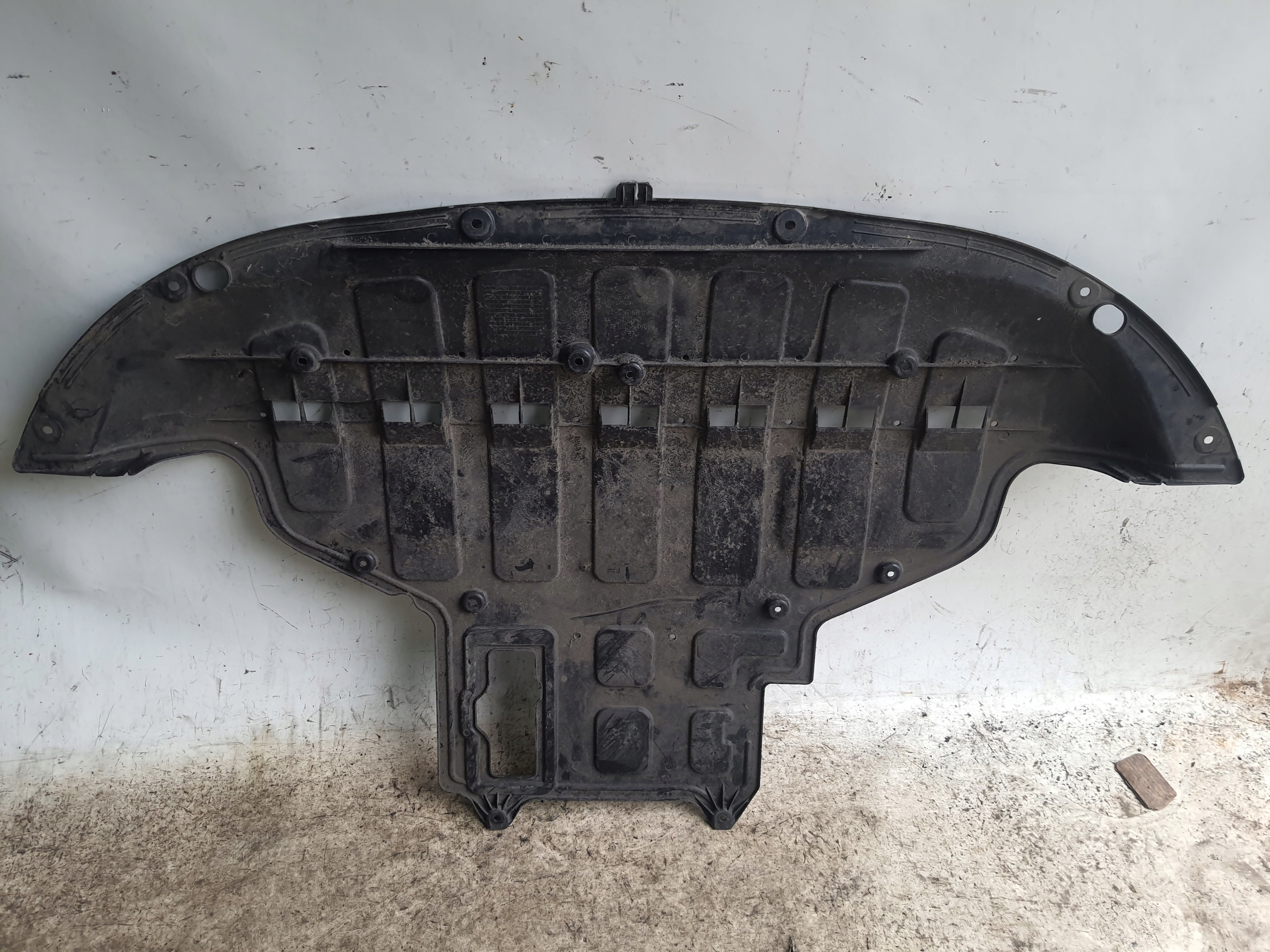 HYUNDAI IX35 09-15 ПОЛ КАПОТА ДВИГАТЕЛЯ