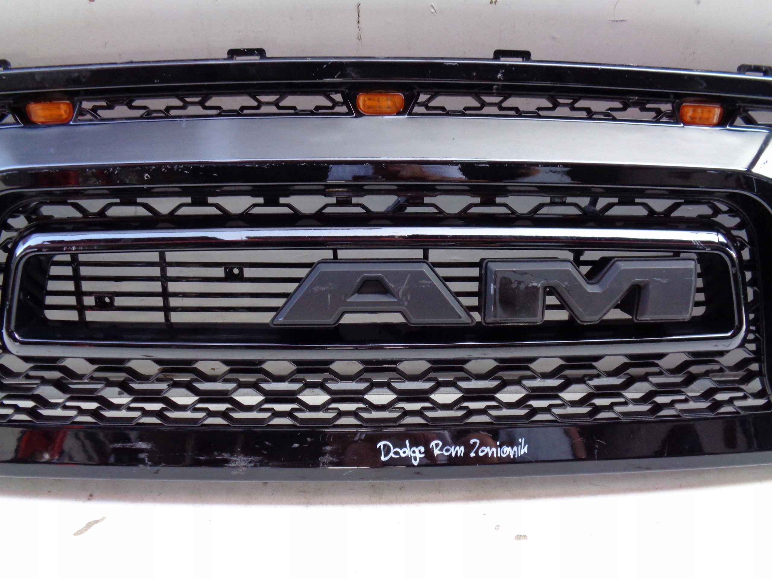 maska DODGE RAM 13