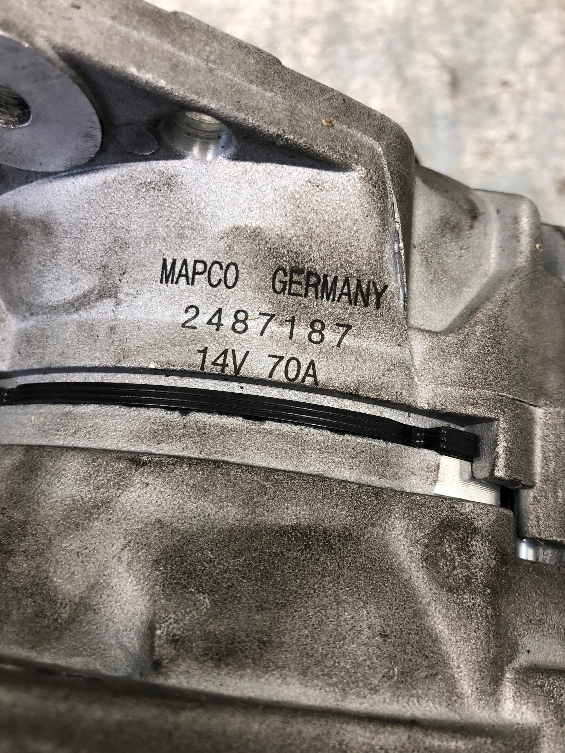alternator MAPCO VW SKODA 13738