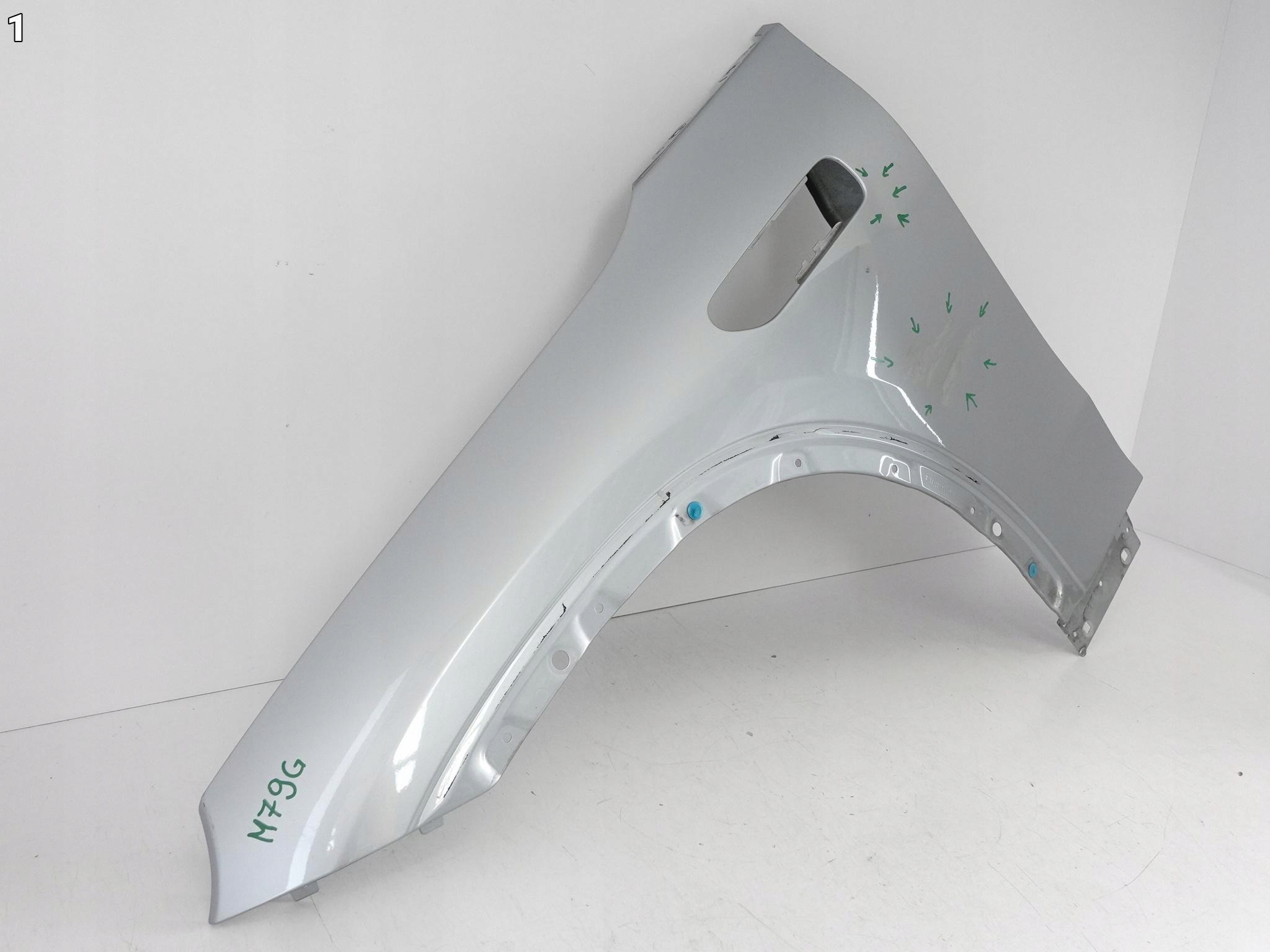 MERCEDES EQE X294 SUV 23- fender left front