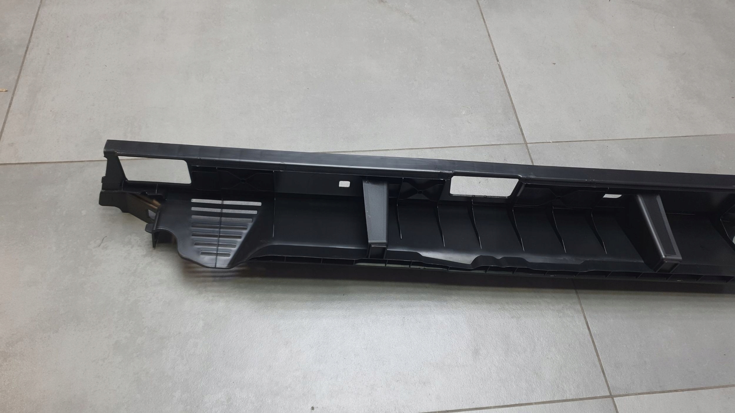 Audi Q8 Element upholstery cover boot 4M8863528