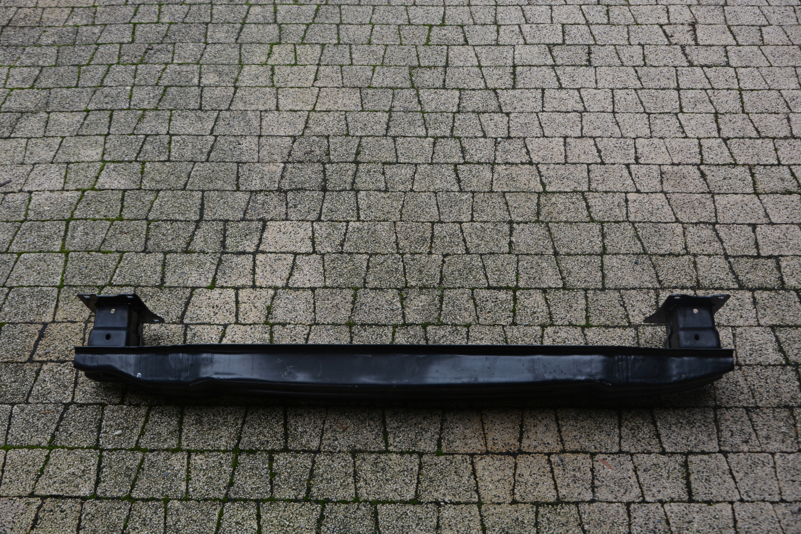 BELKA WZMOCNIENIE ZDERZAKA TYŁ VW GOLF 7 5G0807305D Typ samochodu Samochody osobowe