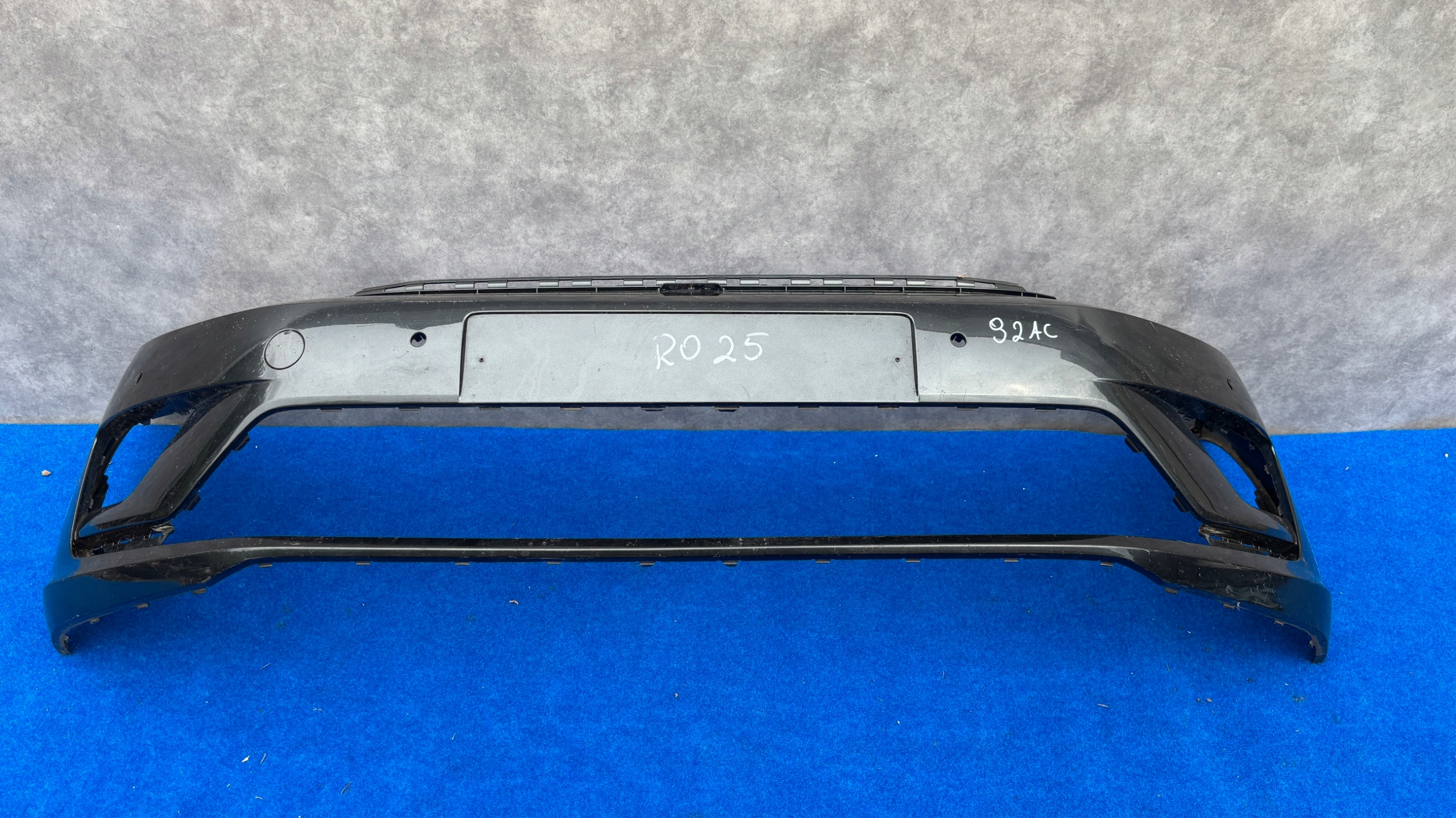 VW GOLF SPORTSVAN 510 bumper front 4XPDC washers 510807221F 92AC