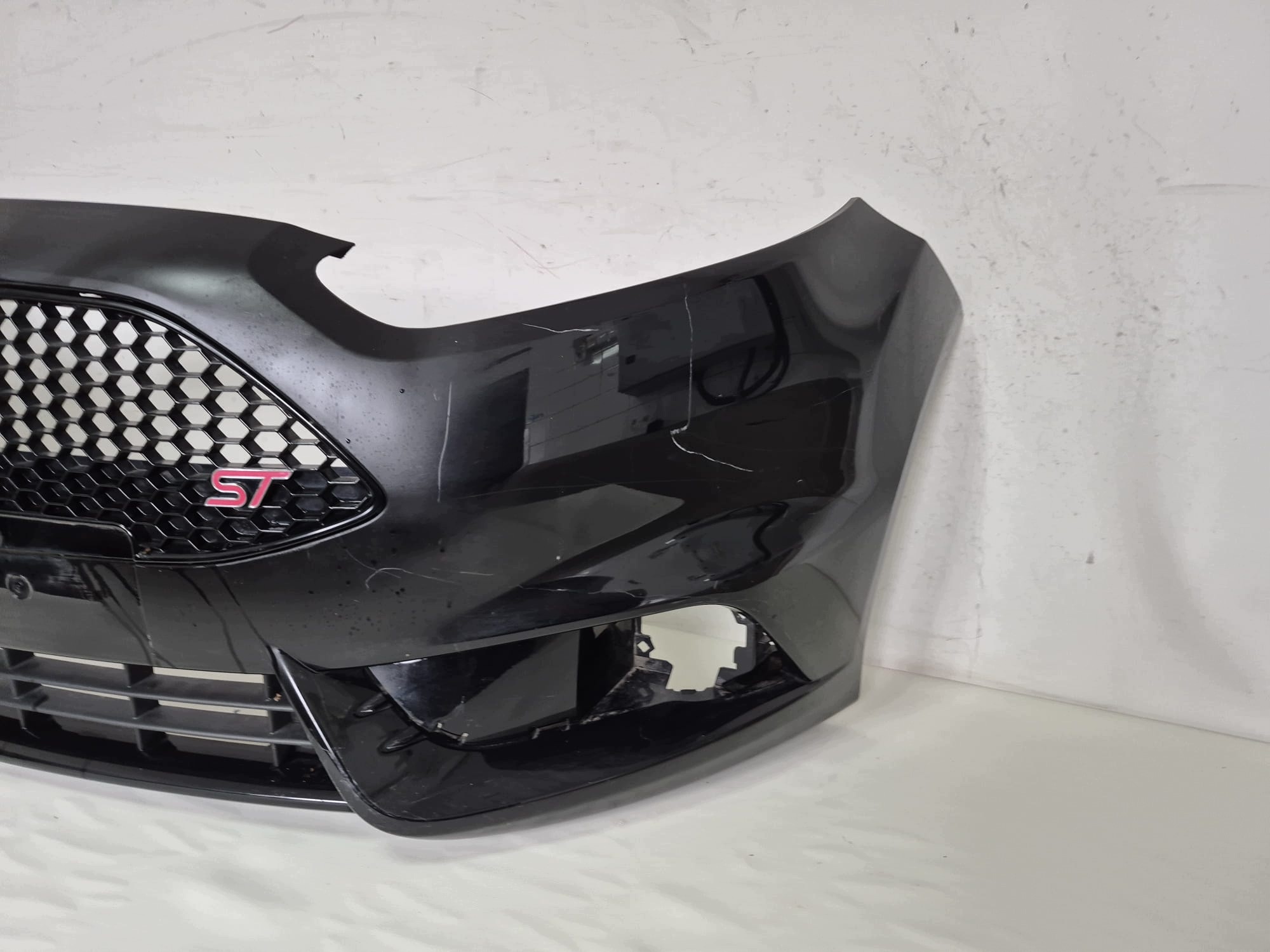FORD FIESTA MK7 ST LIFT 12- bumper front front grill C1BB-17757-C
