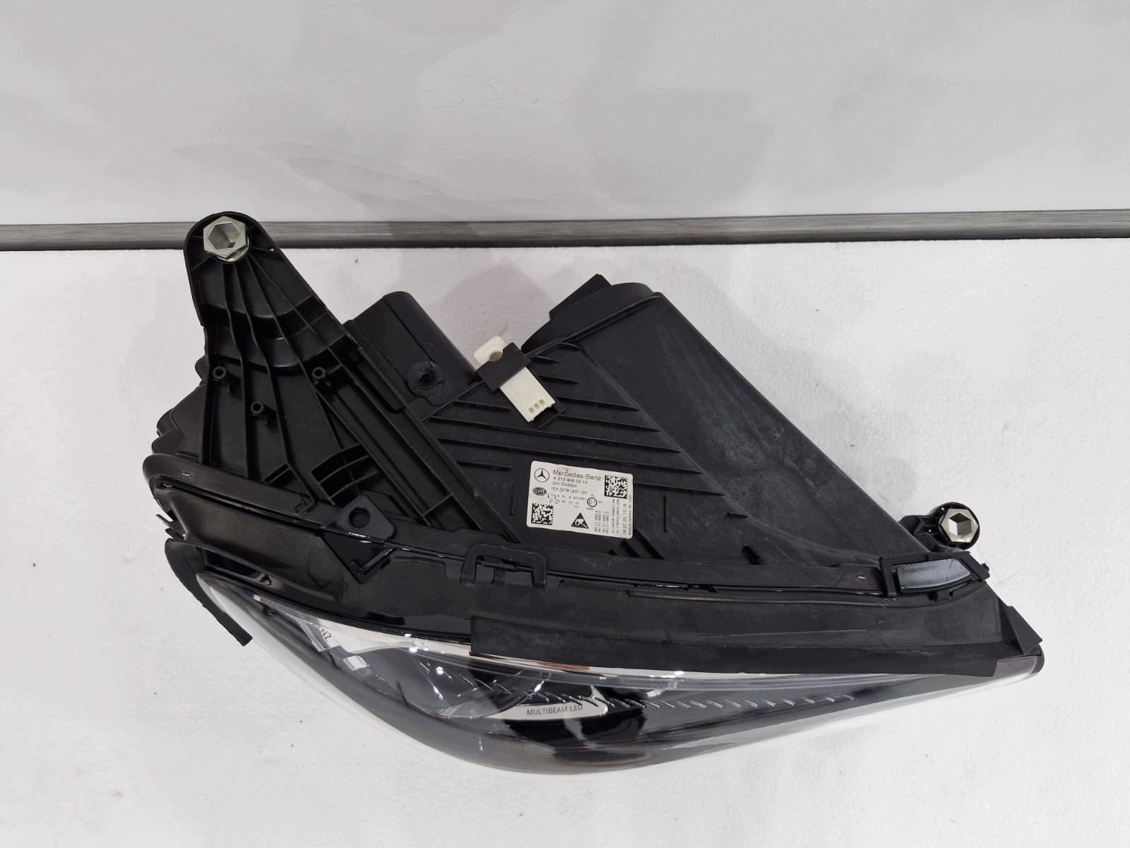 light right Mercedes E Klasa W213 LIFT Multibeam LED