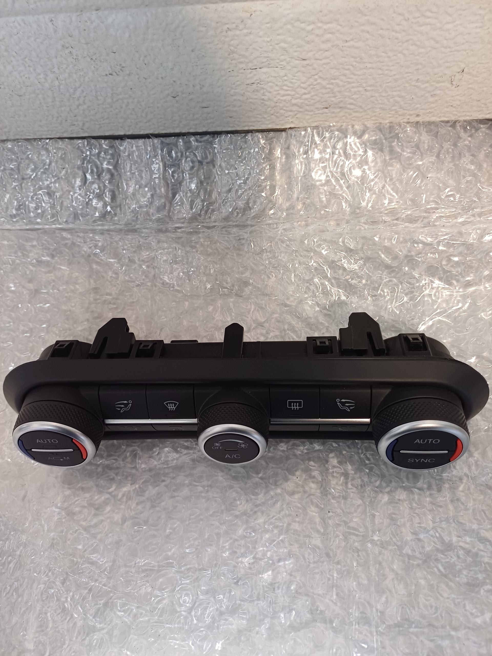Unite commande clima ALFA ROMEO STELVIO 2018R- 01561390670