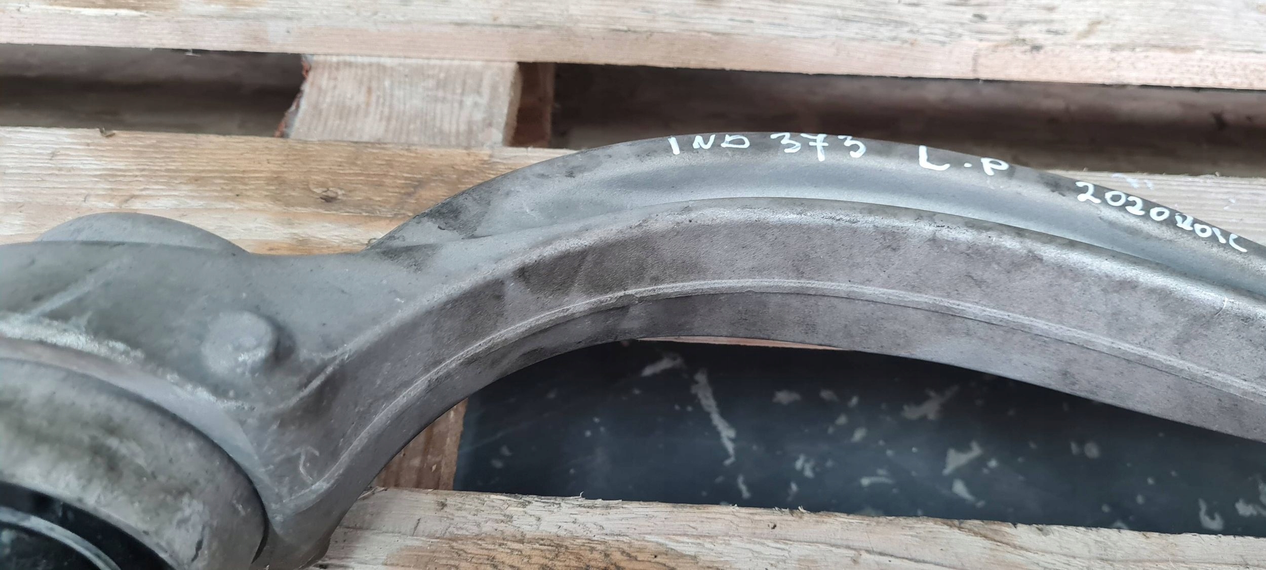 SQ8 4M RSQ8 Q8 arm left front front lower 4M0407695C SQ7 4M Q7