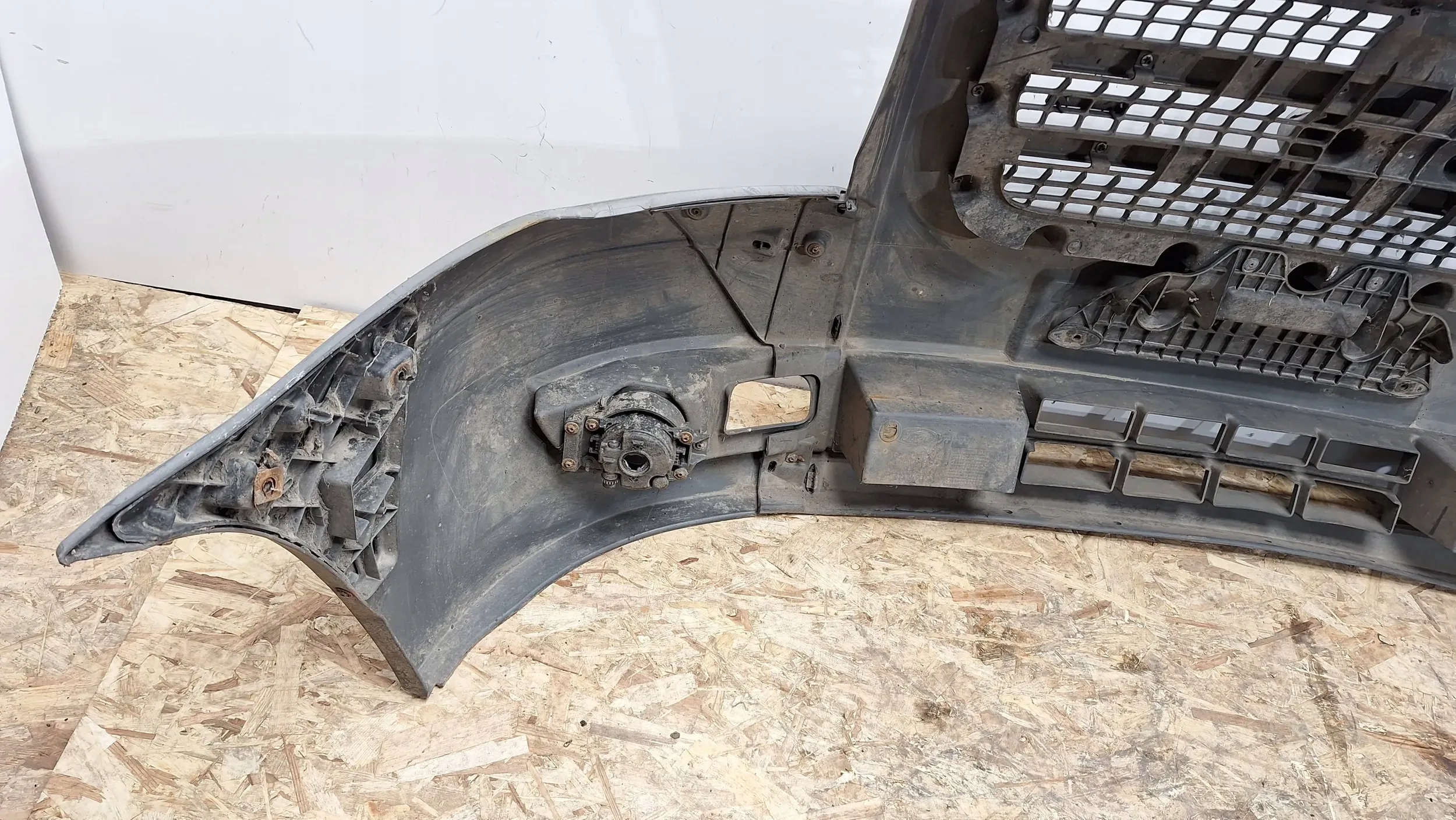 bumper front 6C11-17K819-A Ford Transit Mk7 06