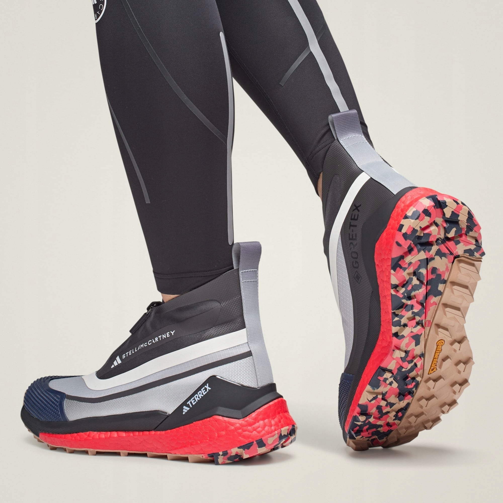 ADIDAS BY STELLA MCCARTNEY × GORE-TEX trekkingi-adidas-by-stella-