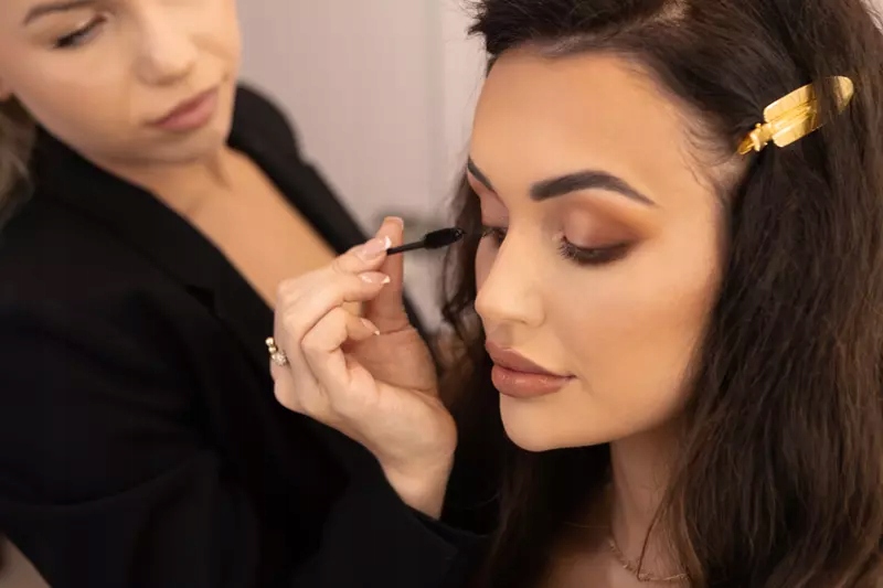 Spinki do włosów perłowe białe 2 szt Marka ManyBeauty