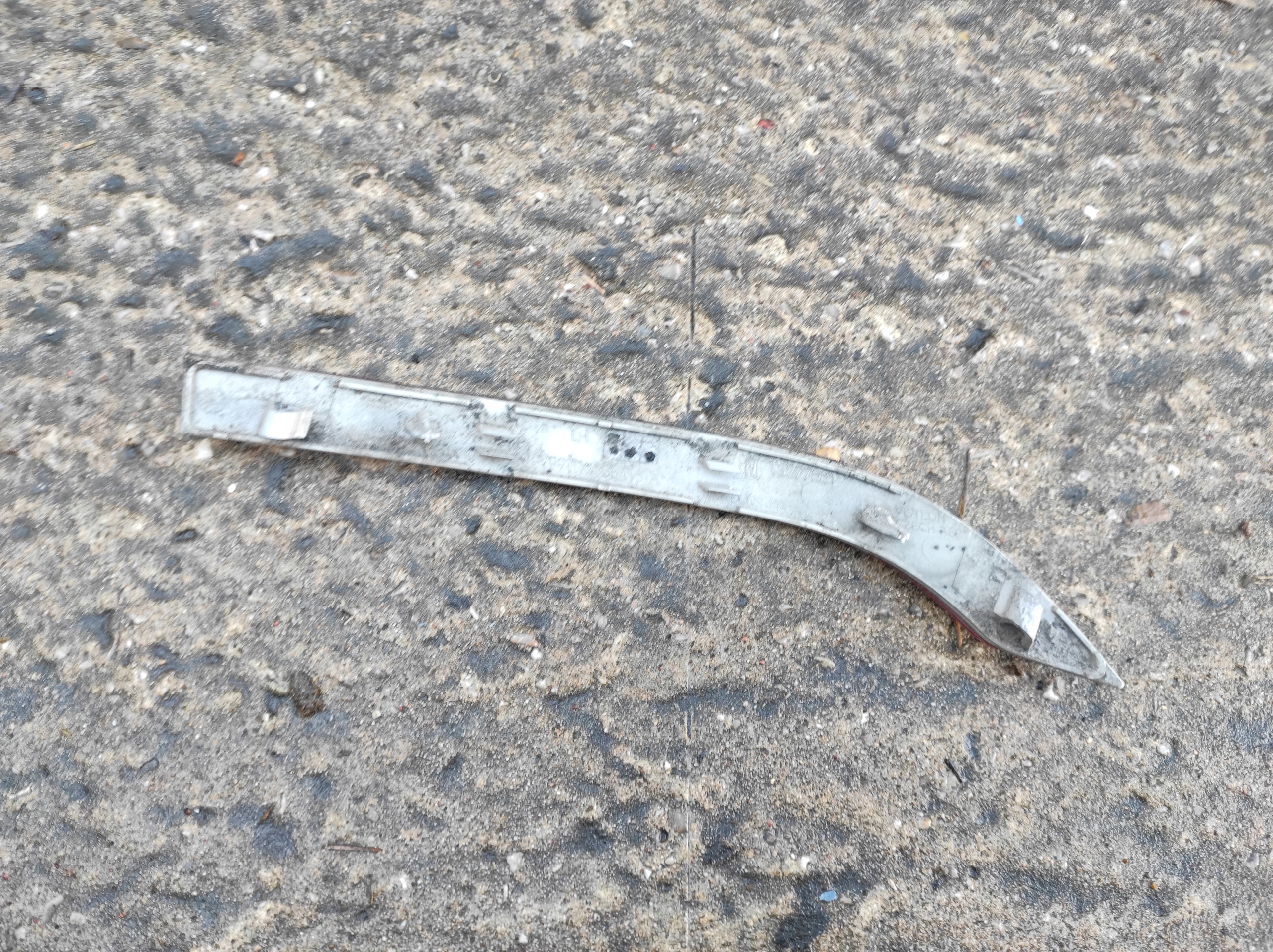 13277881 ODBLASK left bumper rear part OPEL INSIGNIA A KOMBI