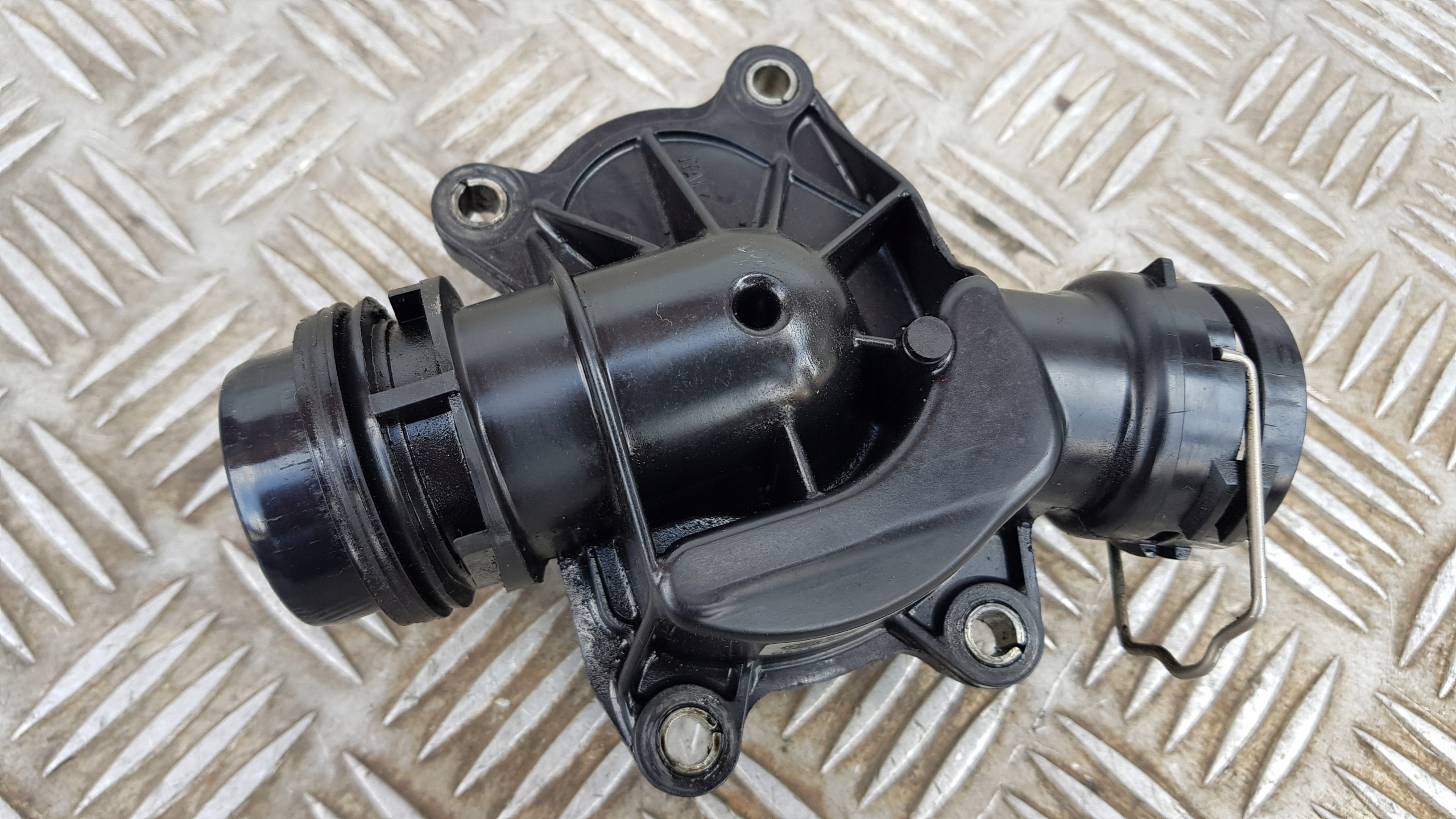 BMW E39 E46 csomag TERMOSTATU TERMOSTAT 8MT354775