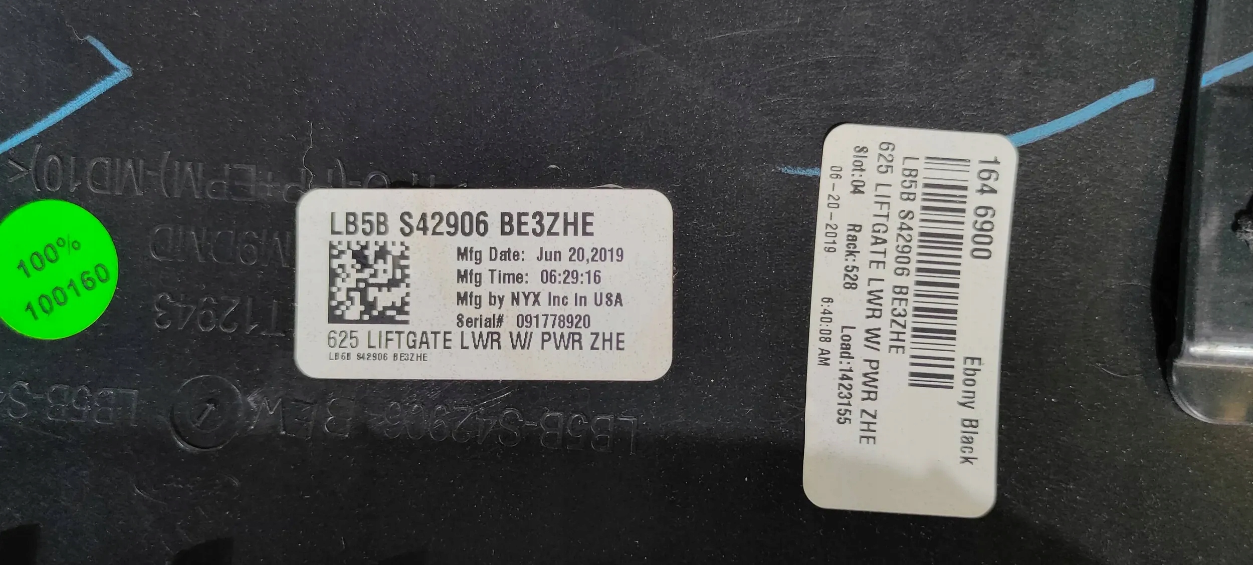 Panel Seite Blende Abdeckung verkleidung heckklappe Kofferraum Ford Explorer 2020