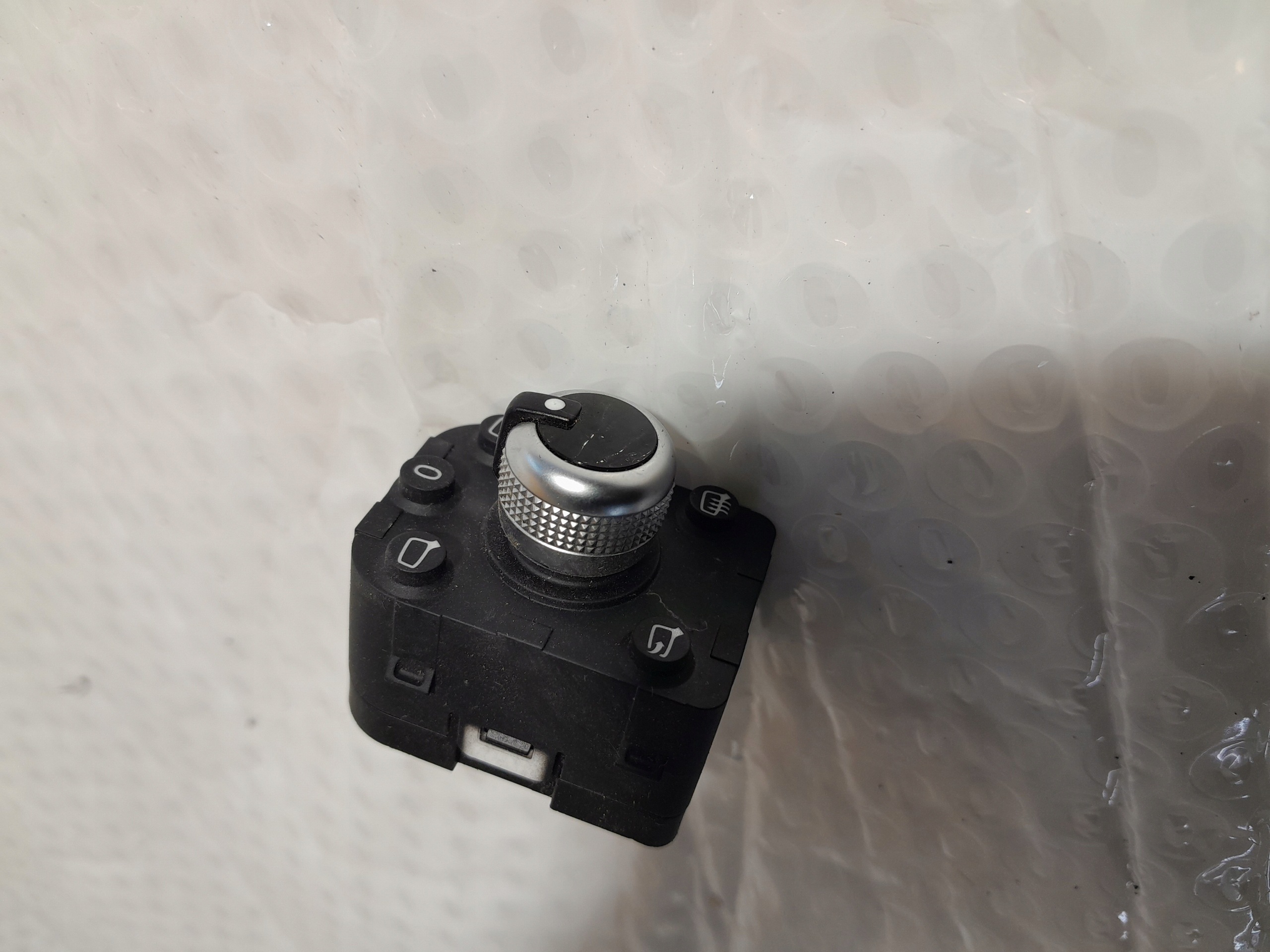 AUDI A4 B9 mirror control switch button 4M0959565M