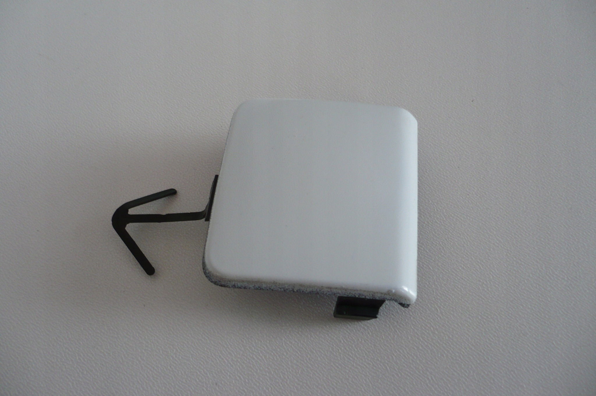 DACIA LOGAN MCV KOMBI towing hook cap bumper rear part 2012-15