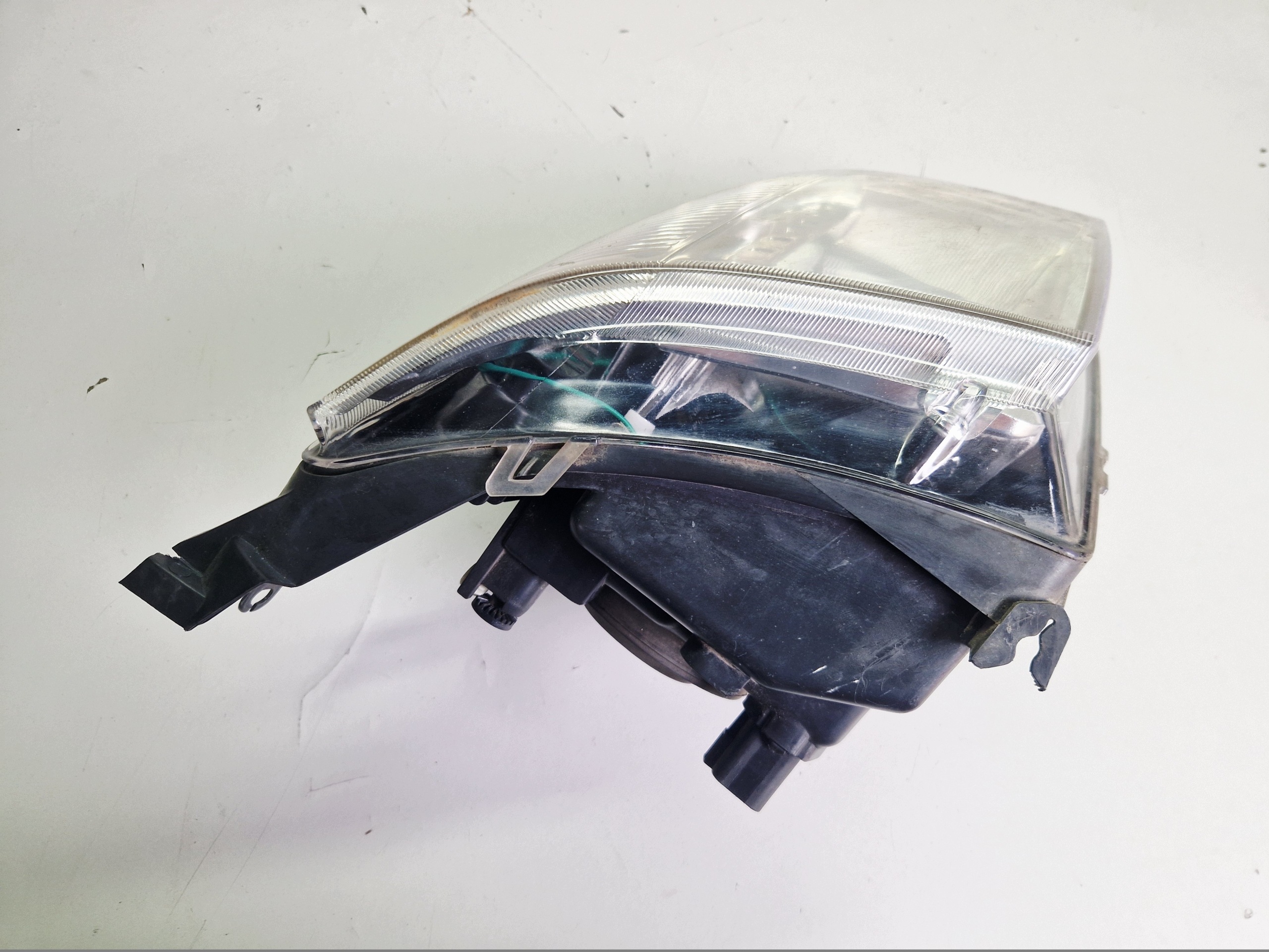FORD FUSION MK1 light right front front EUROPA 20-A359B
