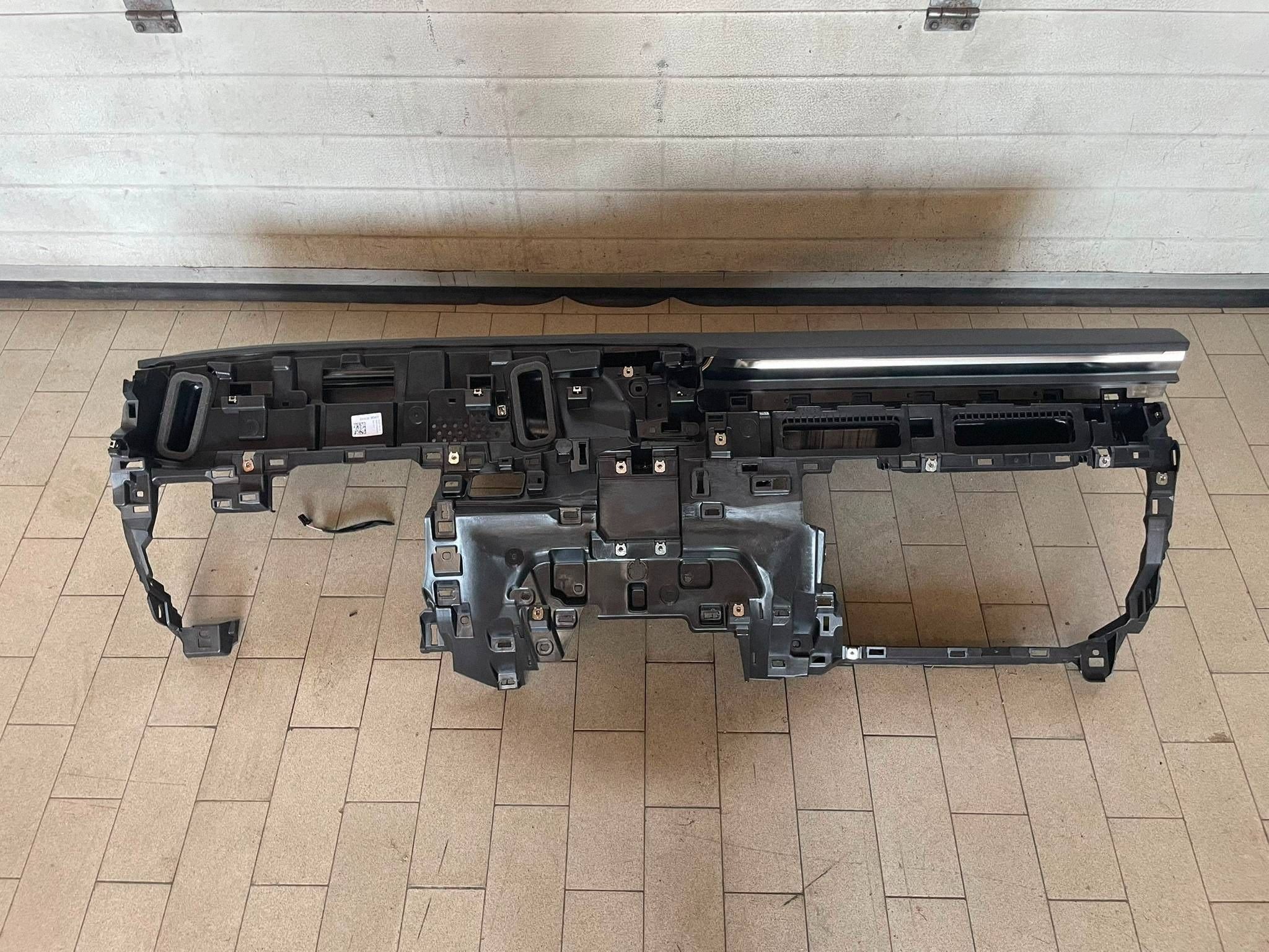 dashboard instrument panel console Renault Rafale stan as new!