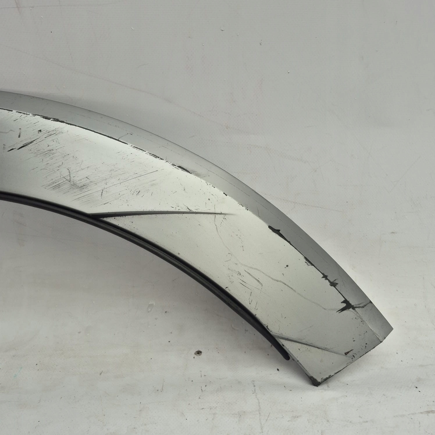 HYUNDAI IONIQ 5 21-> moulding cap left rear part