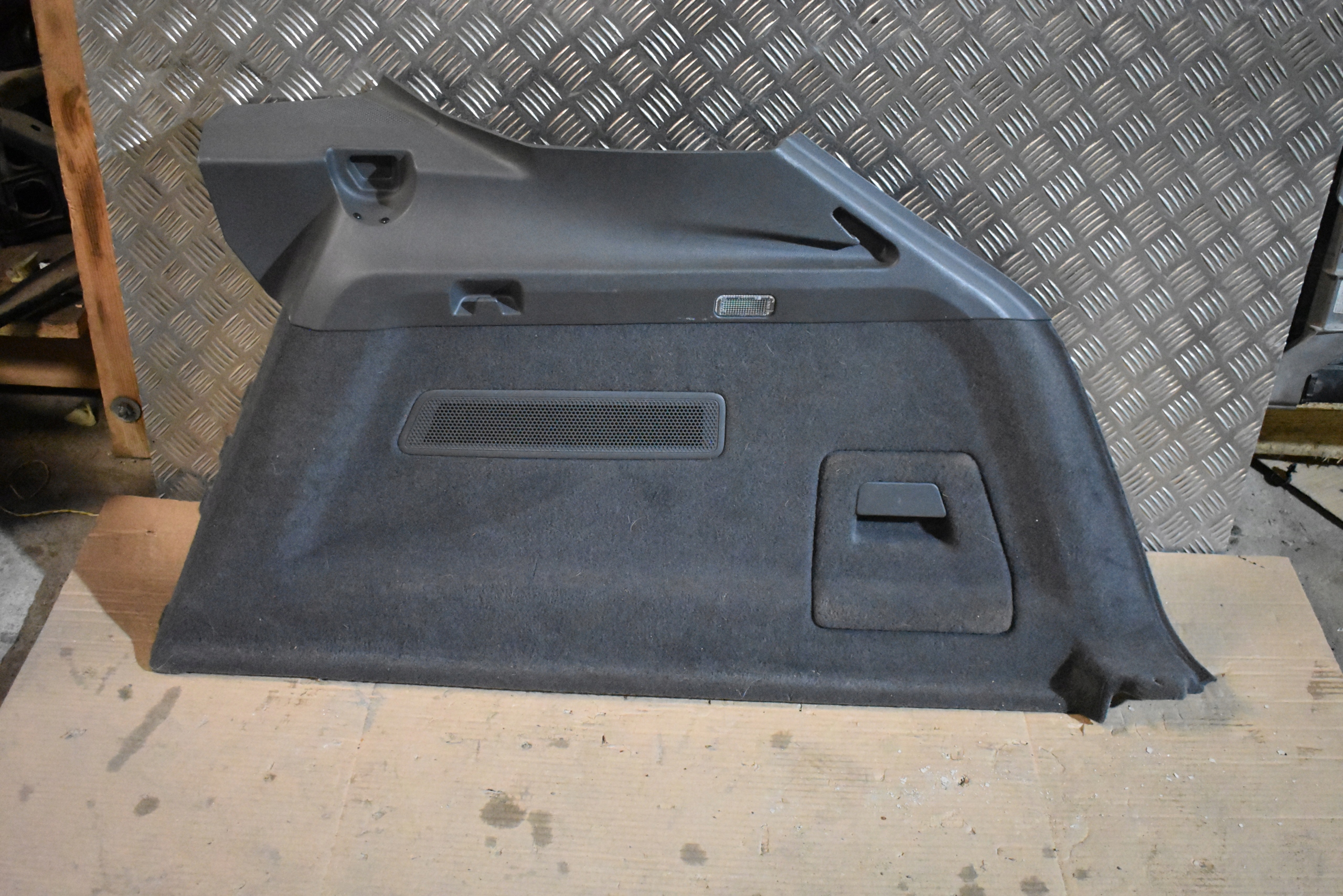 IDEALNY side rear right boot PORSCHE CAYENNE 9Y grey 1