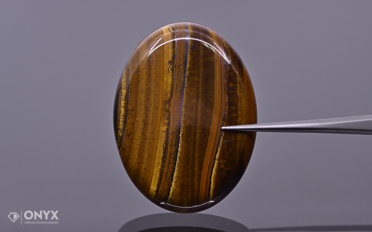 Tygří oko nízký kabošon ovál 40x30 mm