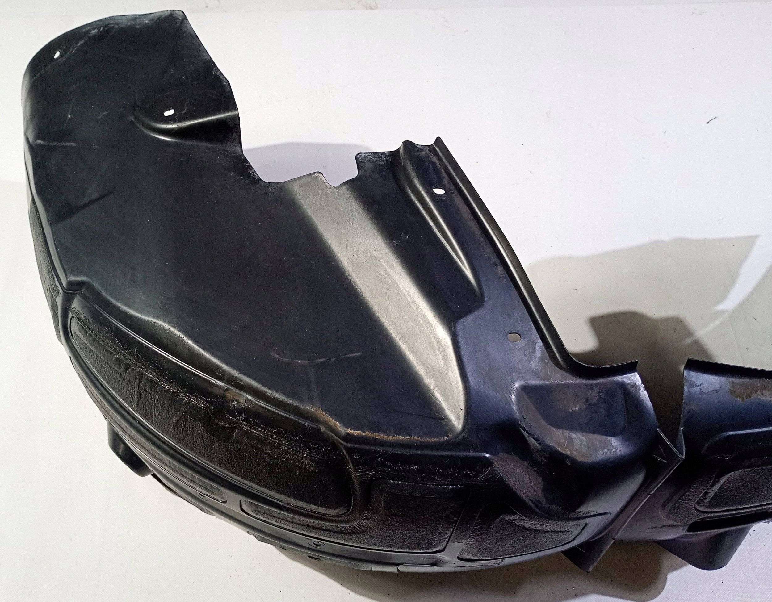mudguard rear. left left rear part cover mudguard flap Dodge Charger 6.4 SRT 2015