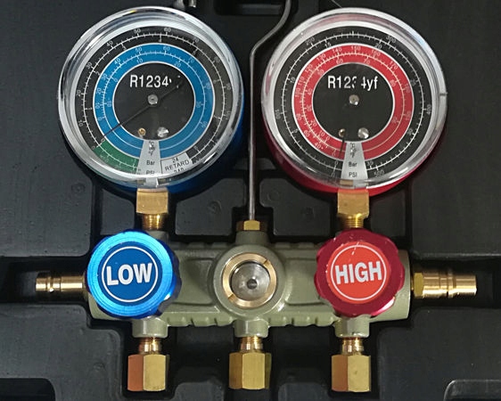 ZESTAW MANOMETROW DO NOWEGO CZYNNIKA R1234YF Producent code OPT AC 137 150