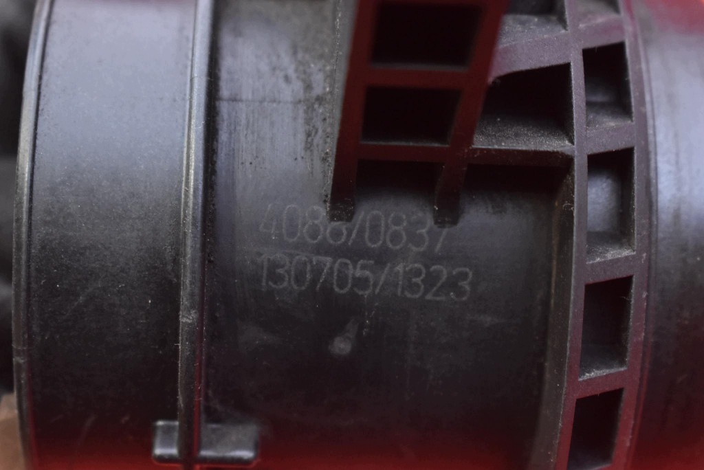 flow meter AV61-9C623-CB VOLVO V40 2 II 1.6 D2 114 KM 12-16
