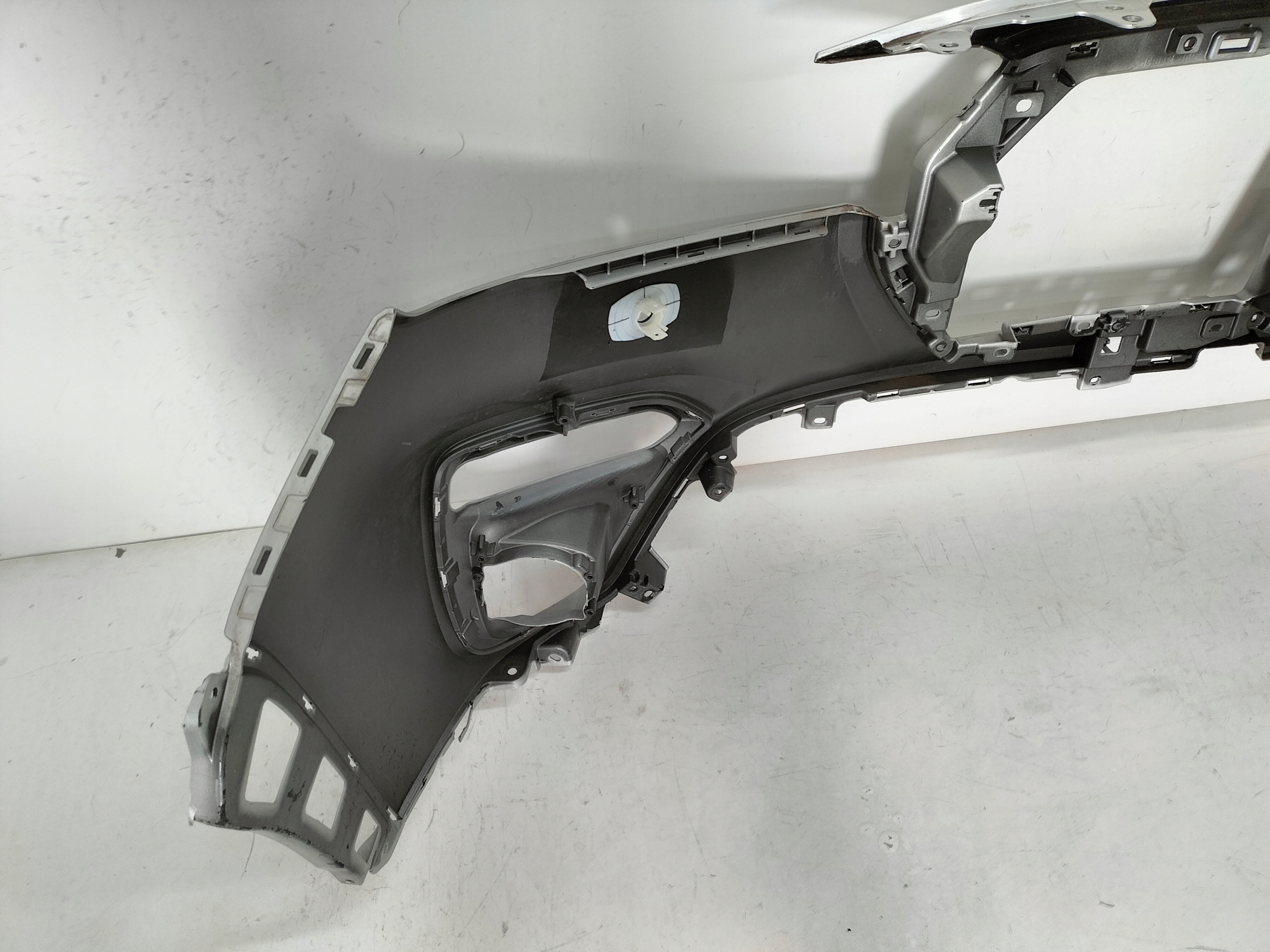 front bumper front SUZUKI S-CROSS 21