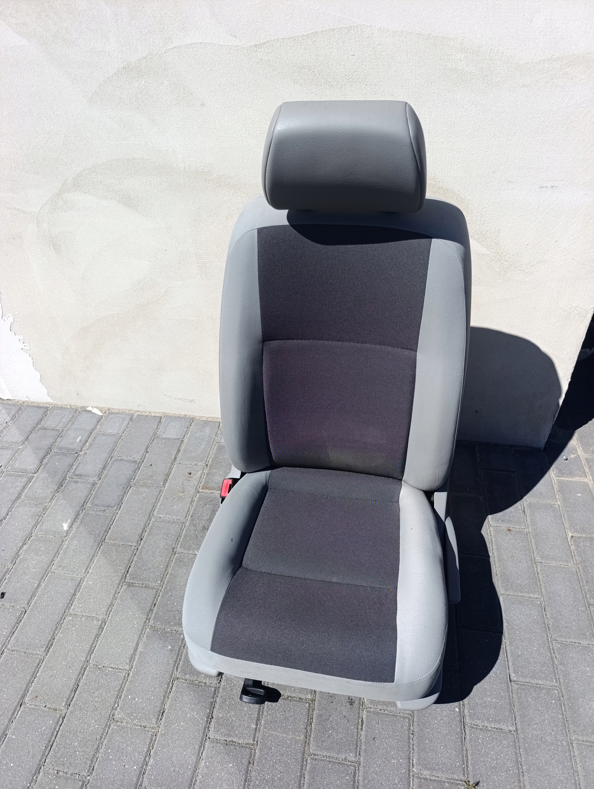 VW T5 LIFT T6 seat front POJEDYNCZY left driver´s/ KIEROWCA TIMO