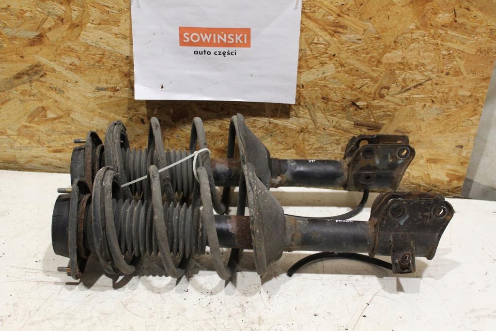 Amortyzator amortyzatory przednie Subaru Forester