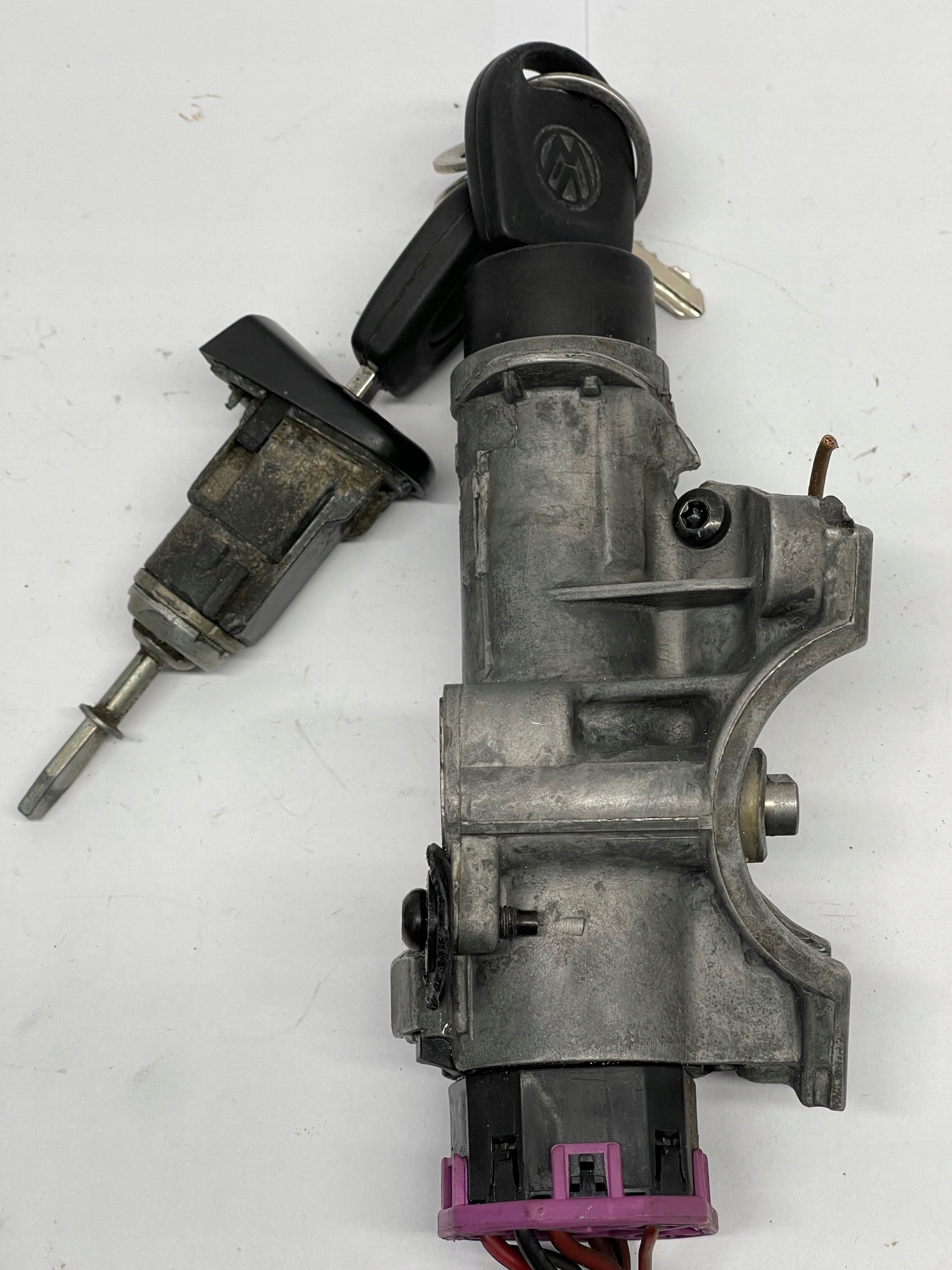 ignition key Skoda WV OE 4B0905351A