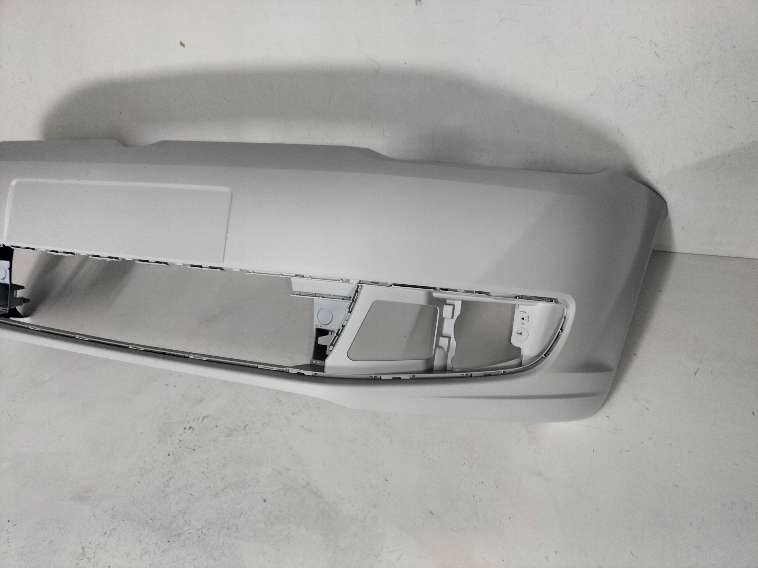 front bumper front VW TOURAN 1T0 LIFT 10-15