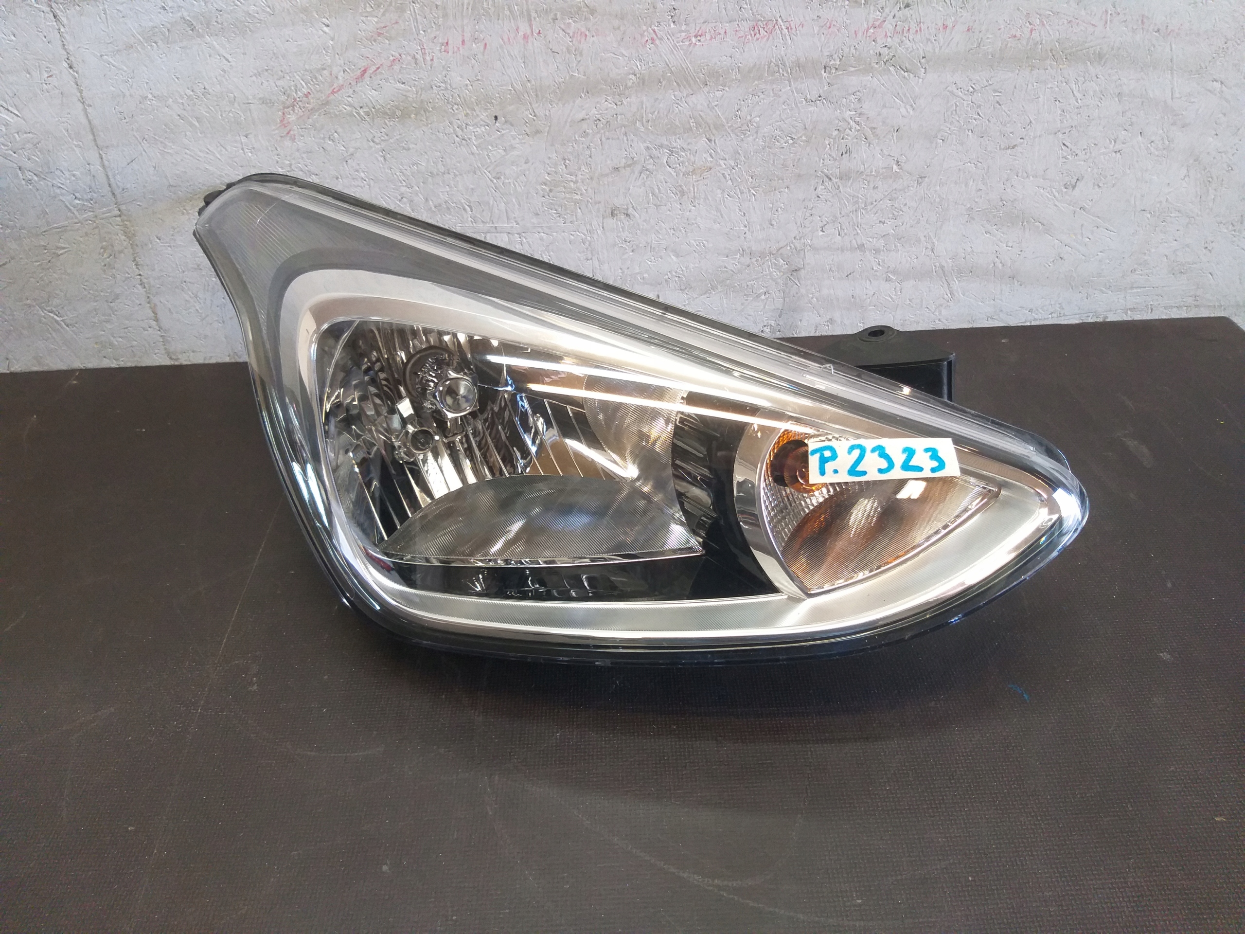 LIGHT FRONT RIGHT HYUNDAI I10 13