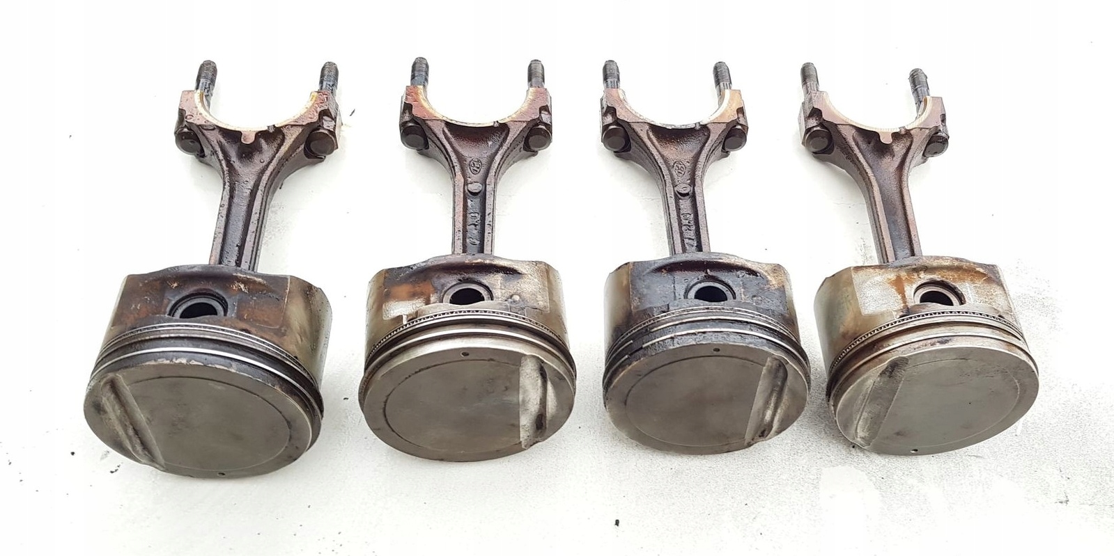 KORBOWÓD TŁOK 2.0 G4GC KIA SPORTAGE HYUNDAI