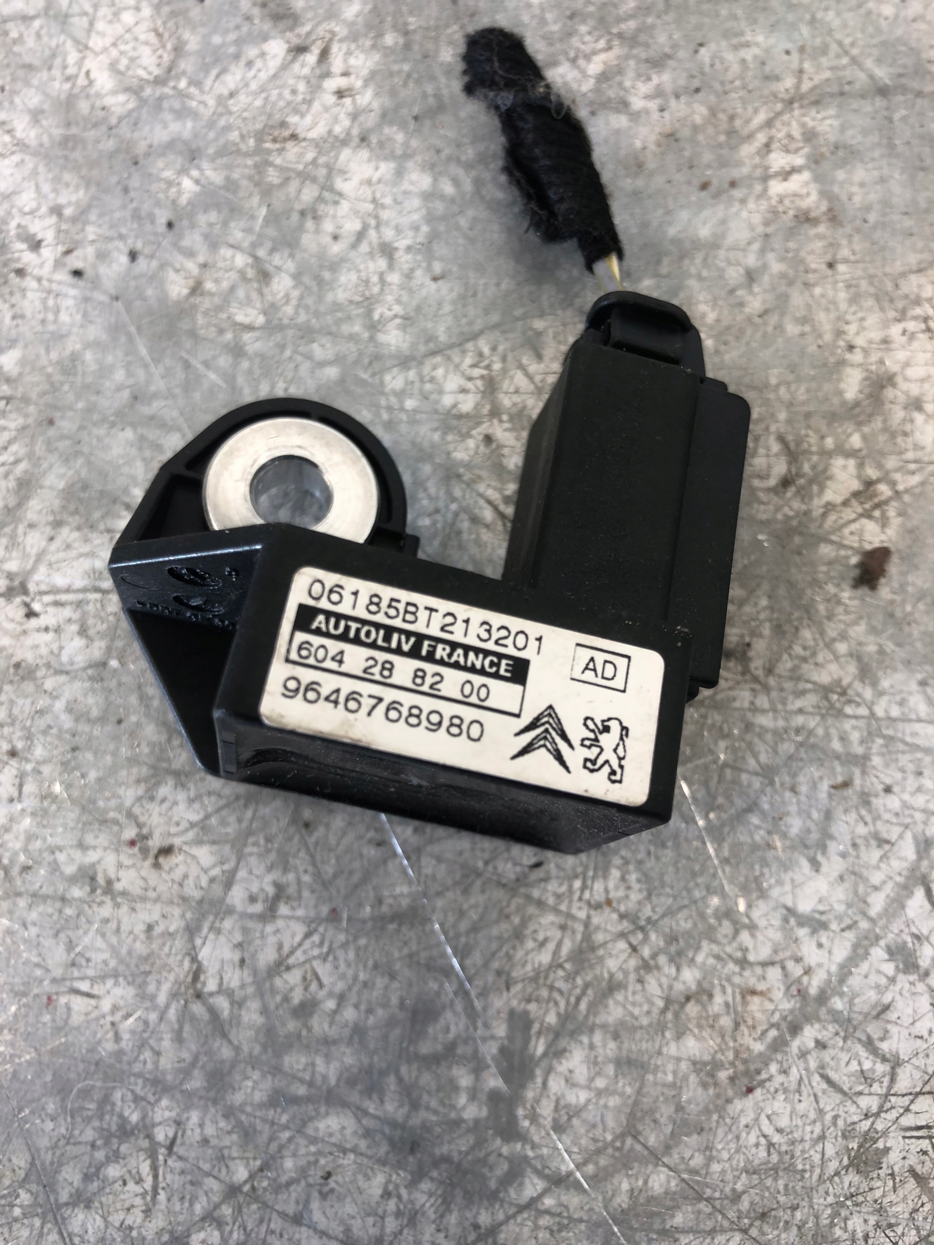 Crashsensor Drucksensor CITROEN C4 und 9646768980
