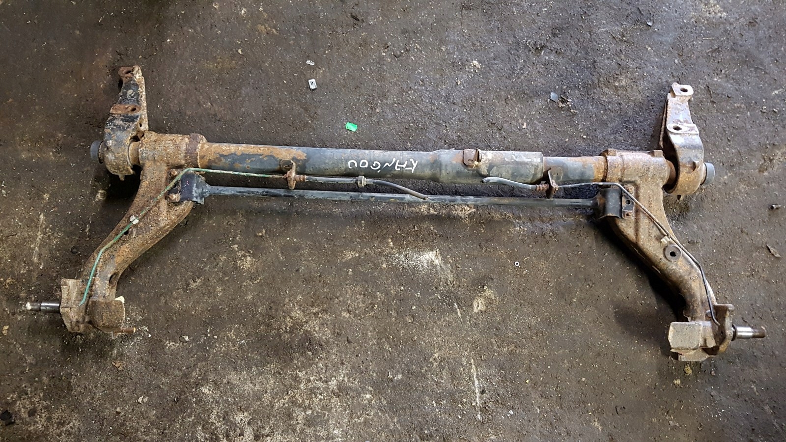 BELKA ZAWIESZENIA TYŁ RENAULT KANGOO I