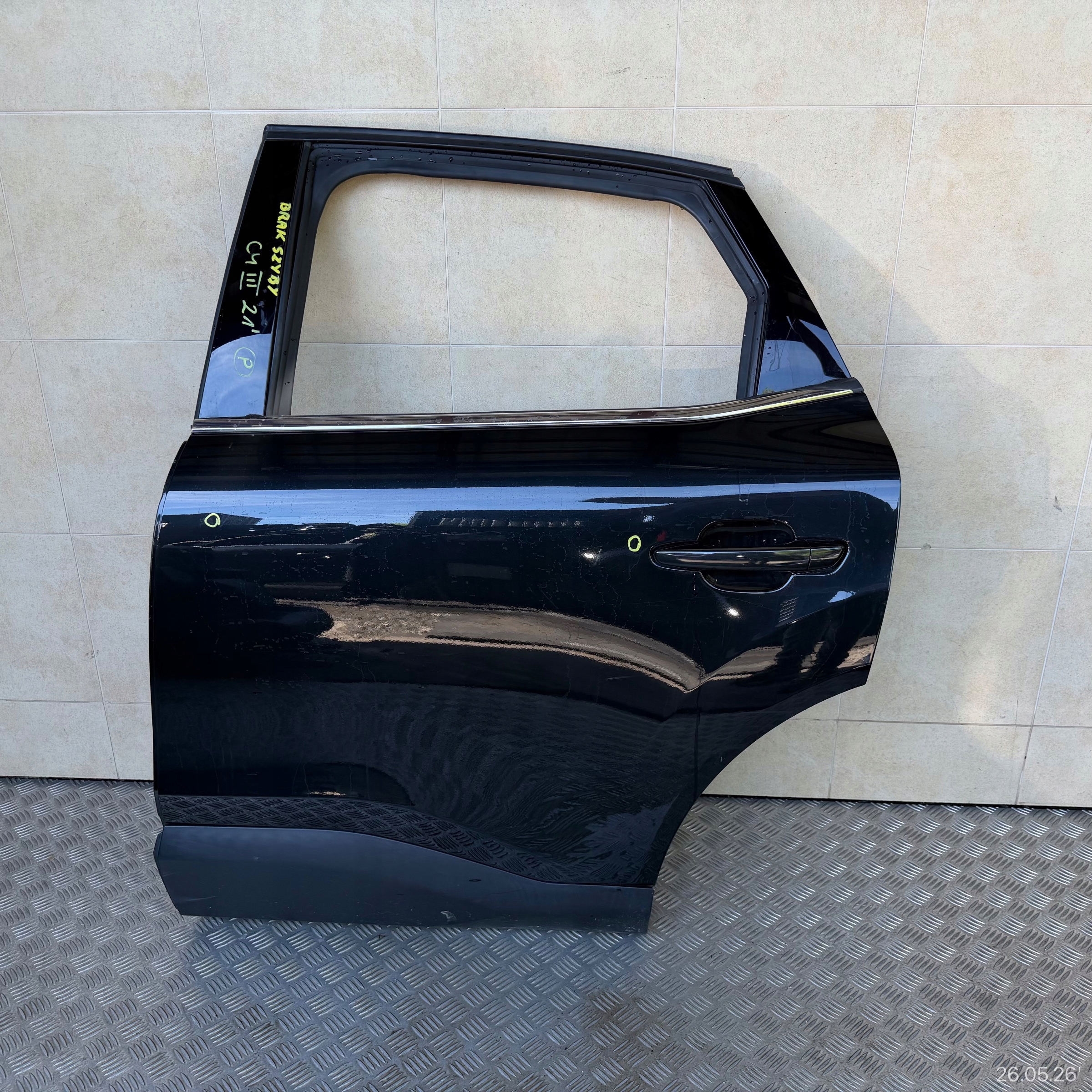 door complete rear. left CITROEN C4 III 2021 ROK does not have windows