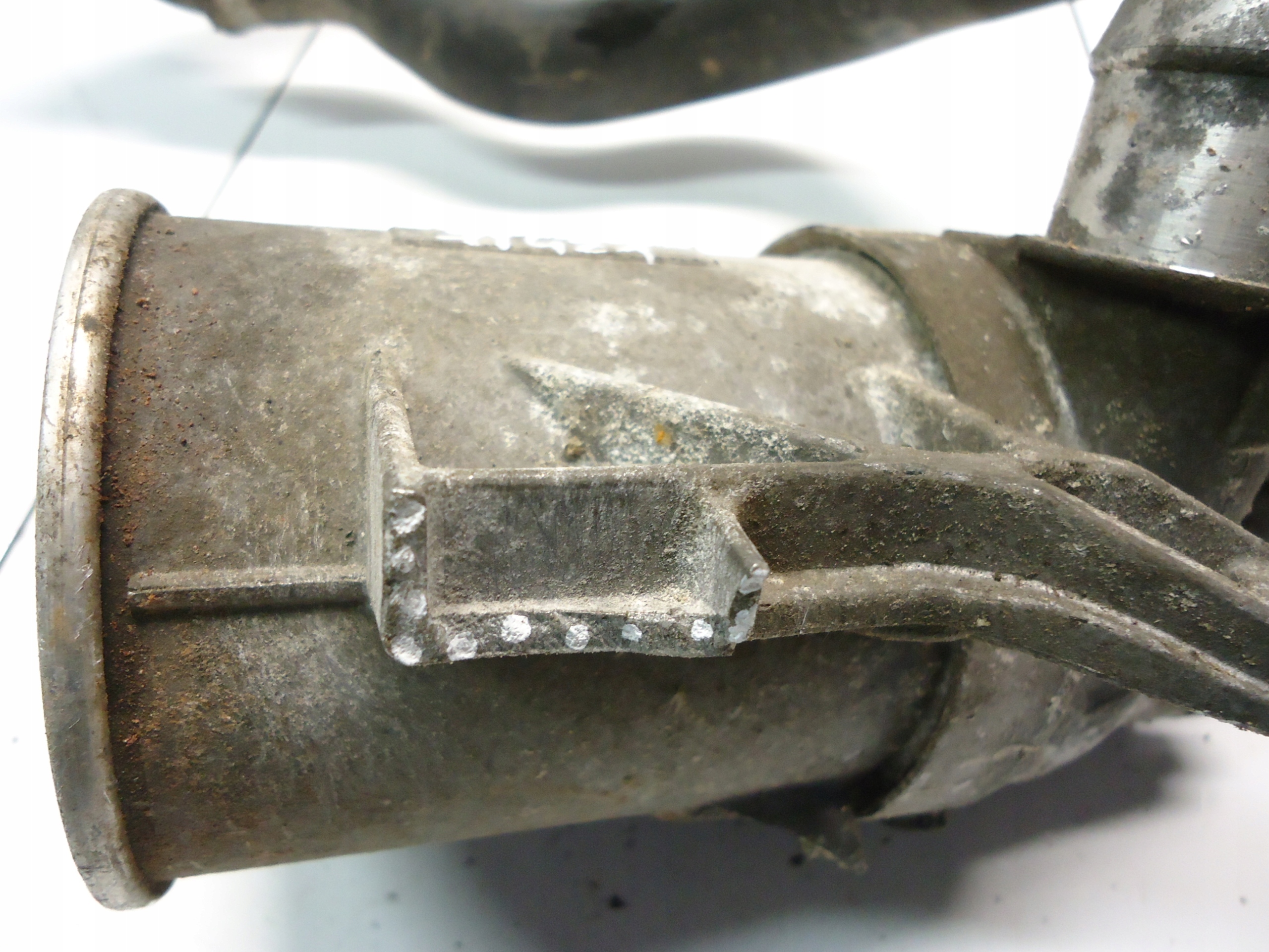 MERCEDES W205 2.0CGI supplementary water pump A2742000207