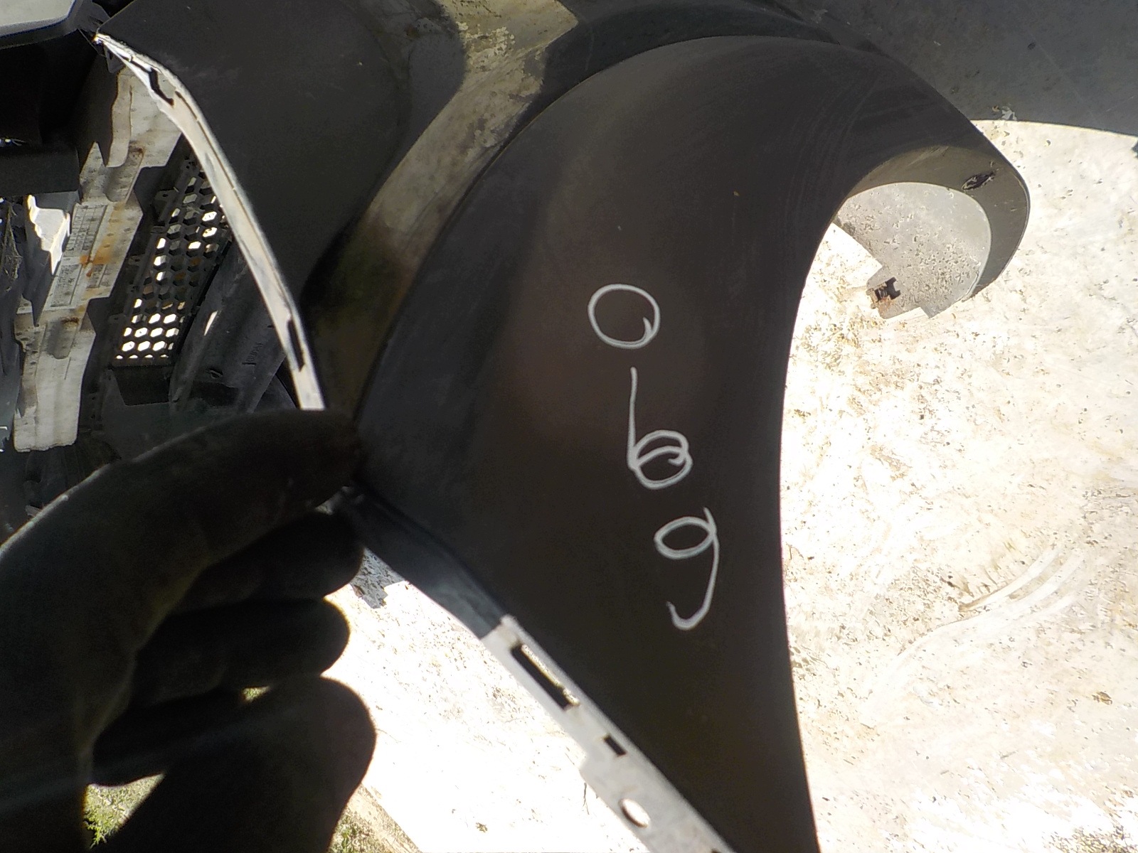 690 CHEVROLET CAPTIVA 06-11 bumper front front