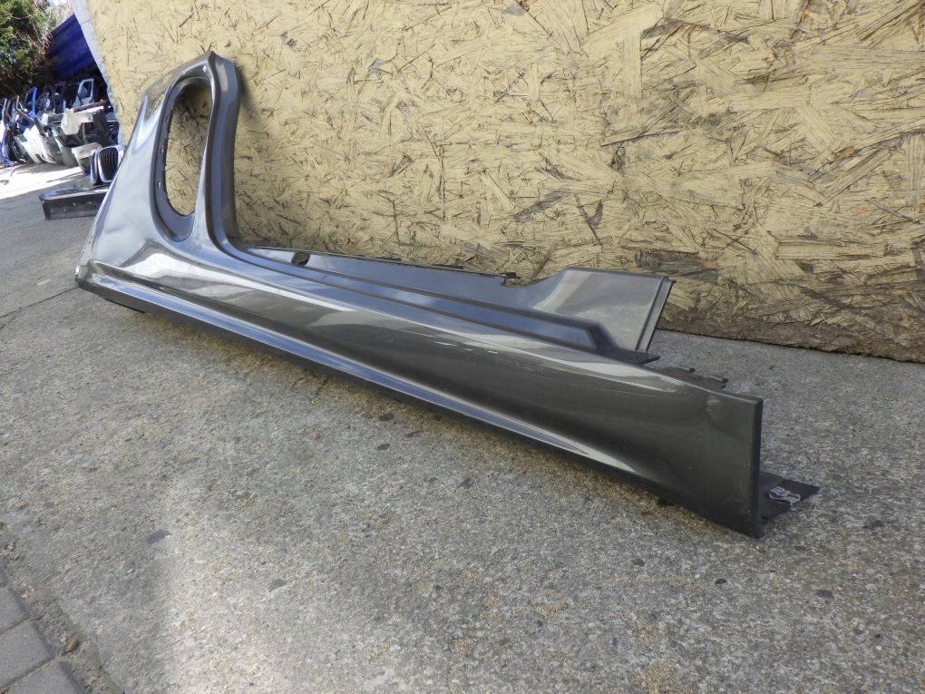 PORSCHE BOXSTER 718 CAYMAN 982 moulding threshold right