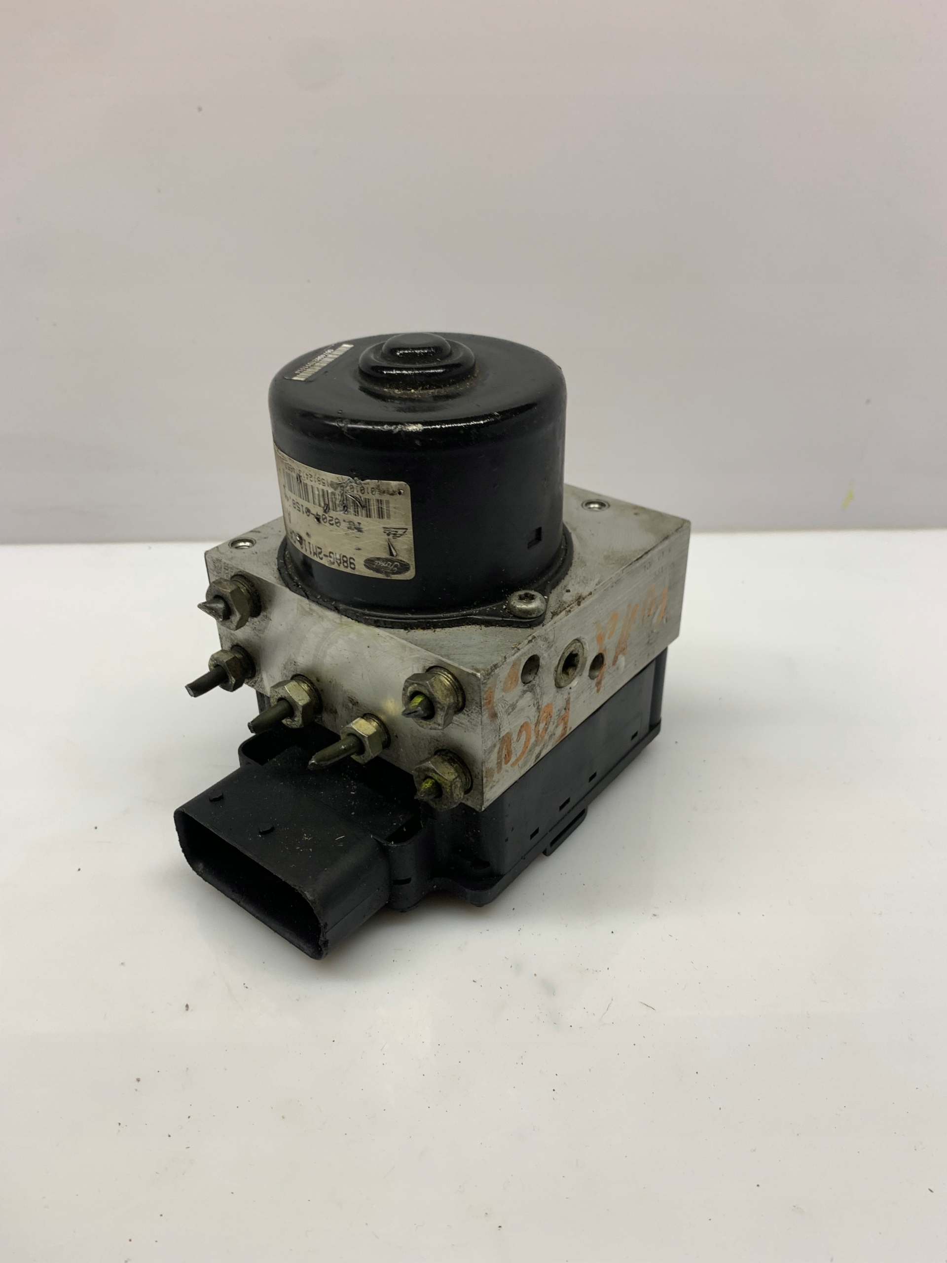 pumpa ABS FORD FOCUS MK1 98AG-2M110-CA