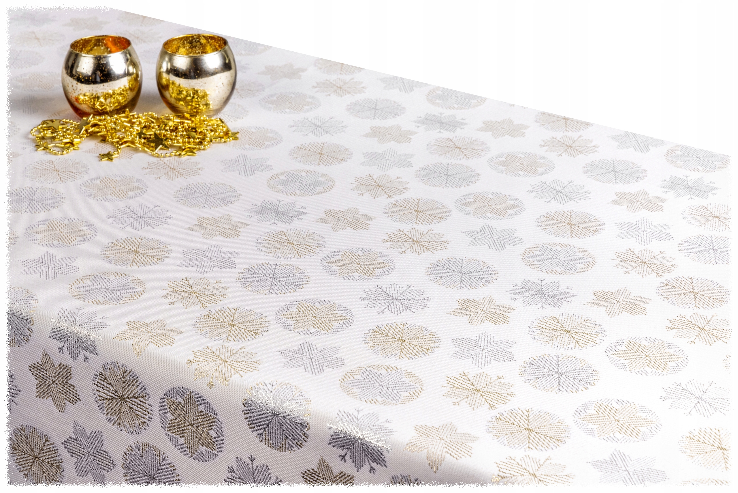 

obrus Plamoodporny gold silver koło 150 styl Mróz